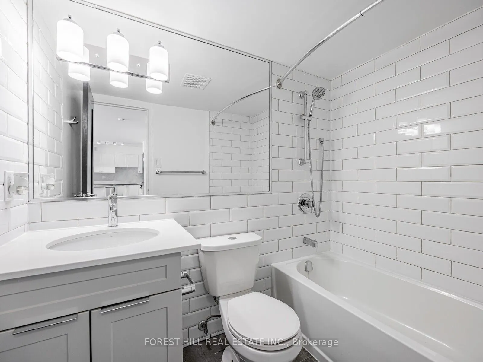 7 Jackes Avenue, #2205