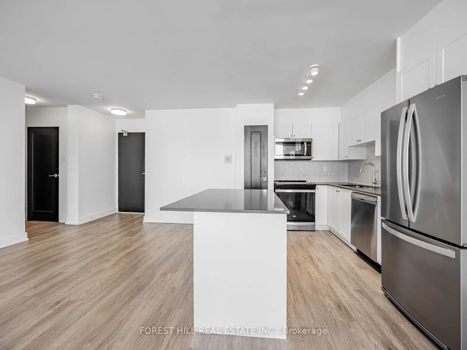 7 Jackes Avenue, #2205