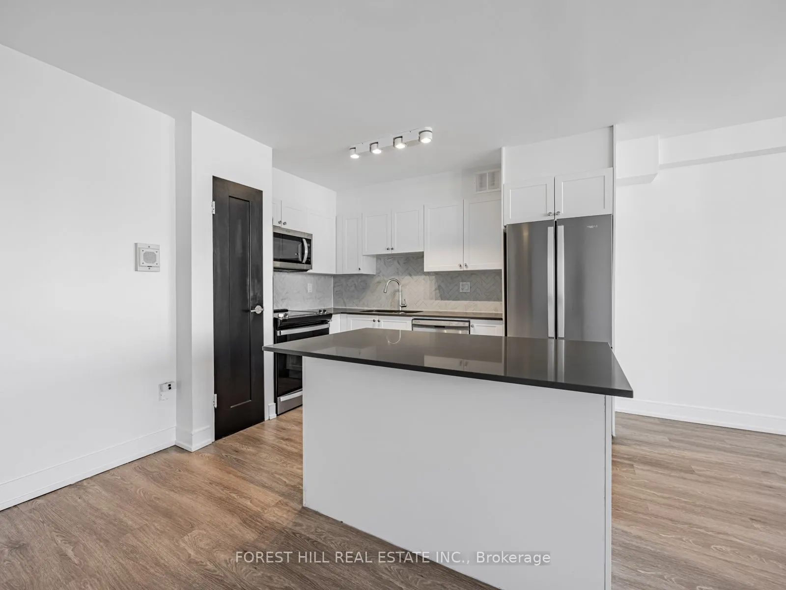 7 Jackes Avenue, #2205