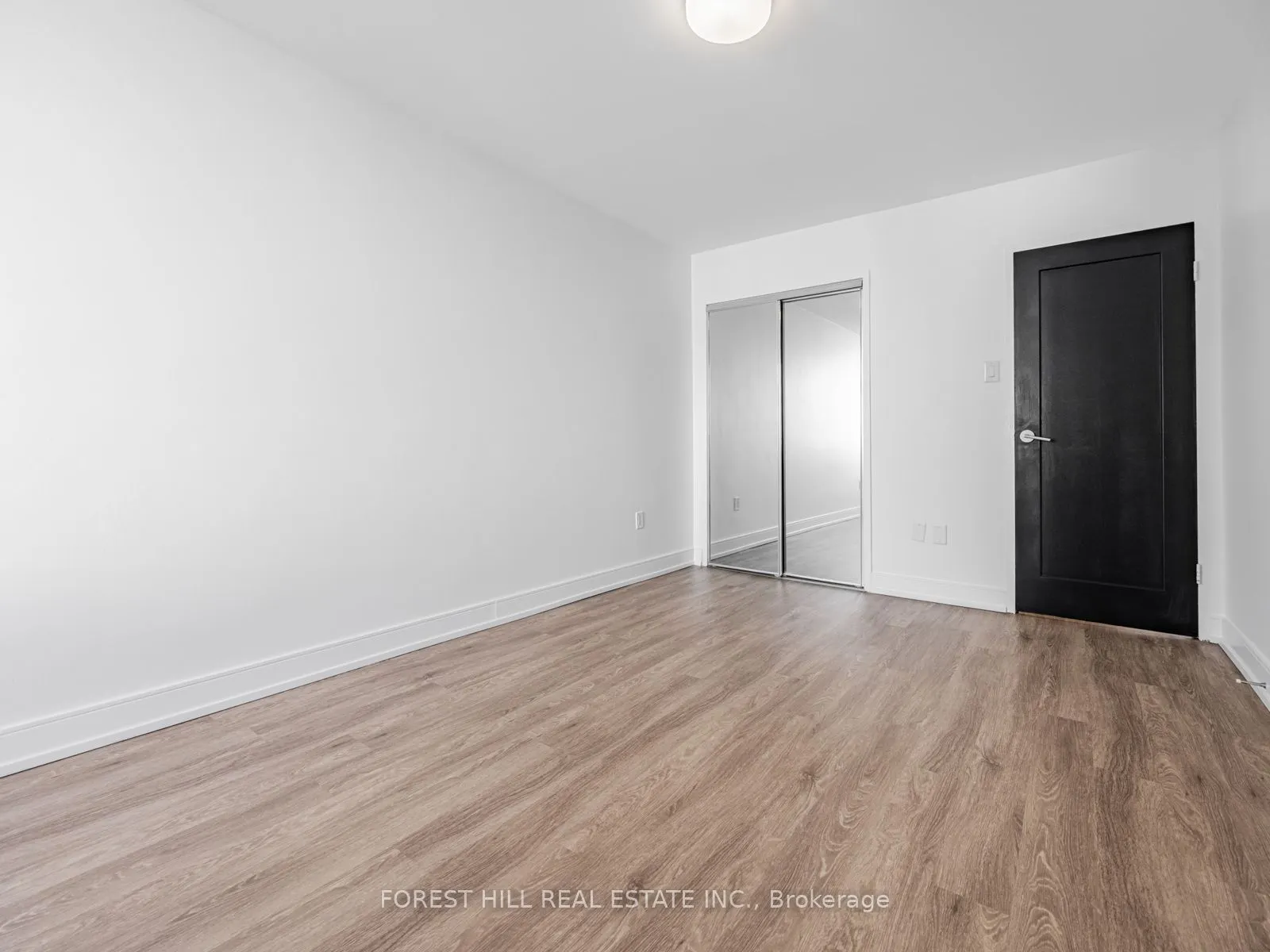 7 Jackes Avenue, #2205