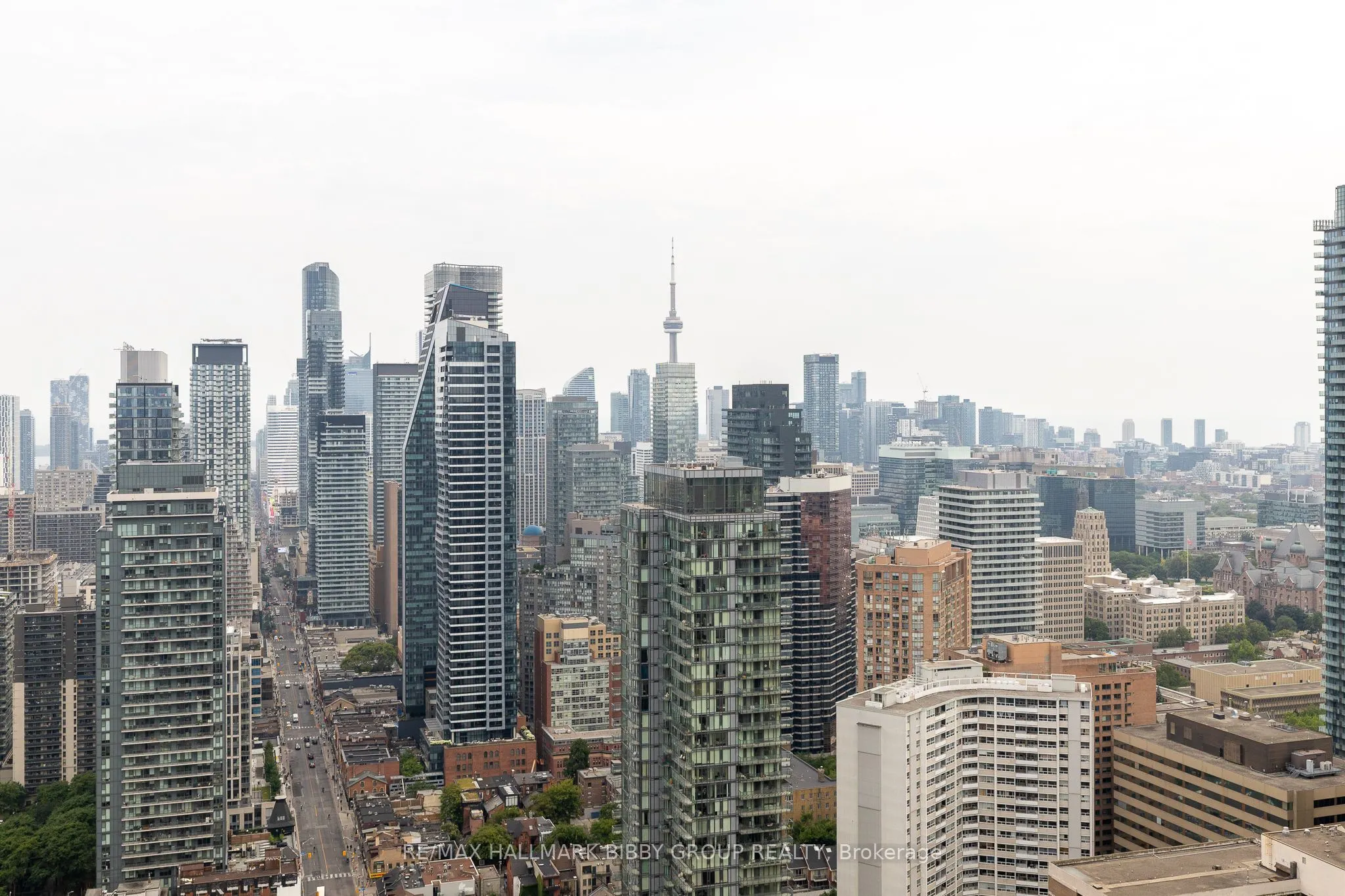 1 Bloor Street E, #3807