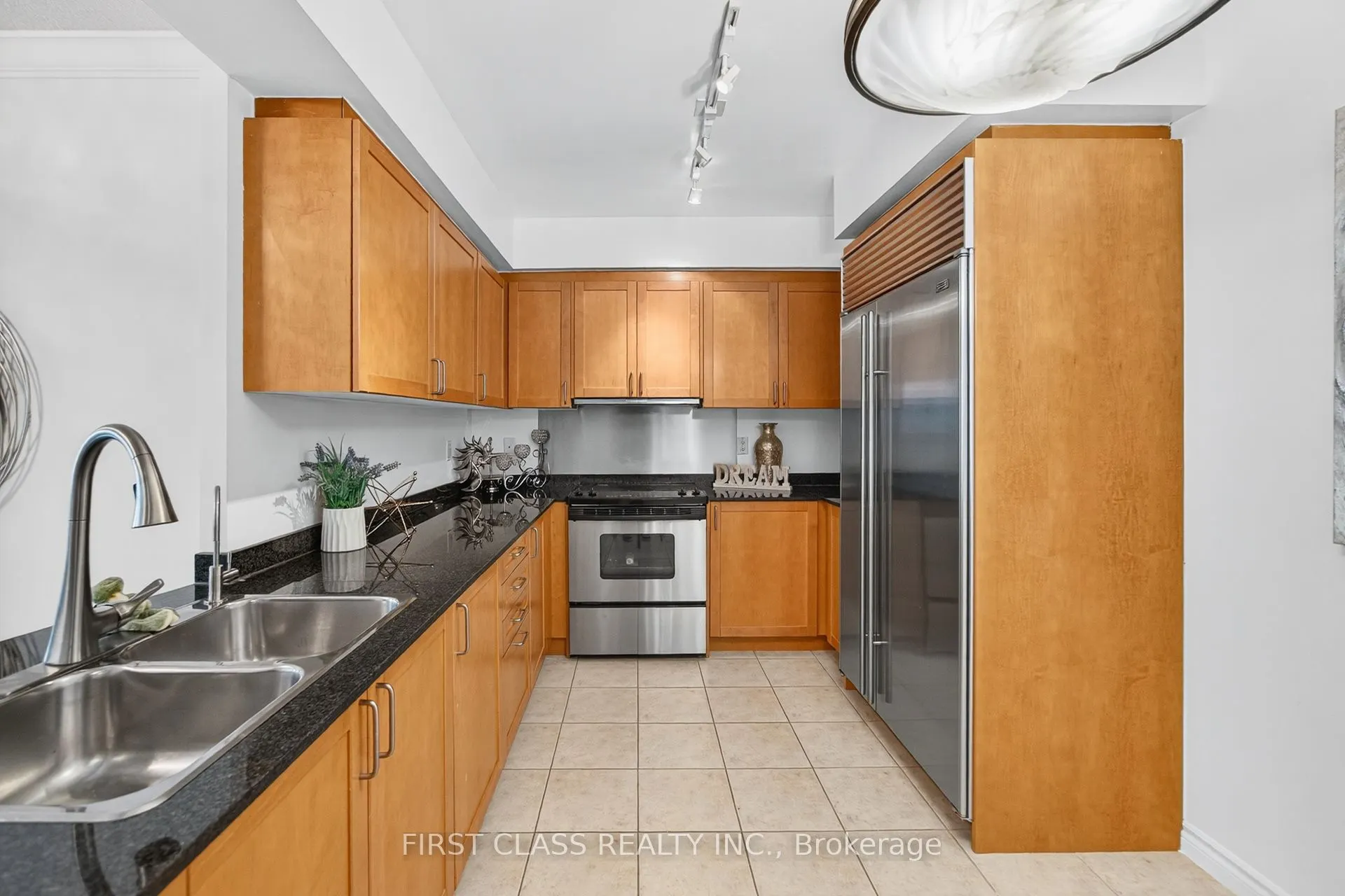 18 William Carson Crescent, #711