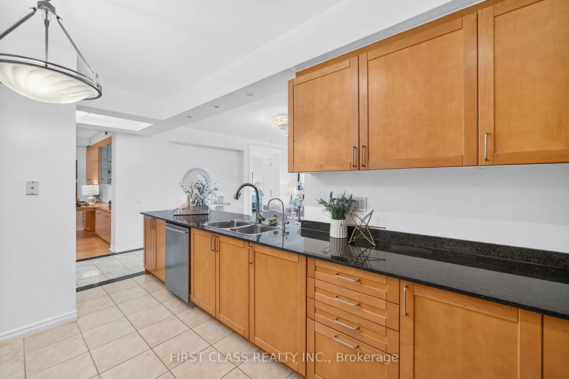 18 William Carson Crescent, #711