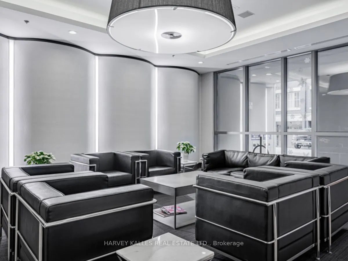 377 Madison Avenue, #314