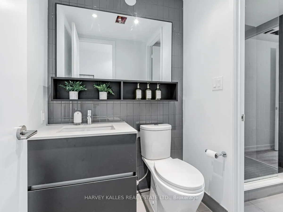 377 Madison Avenue, #314