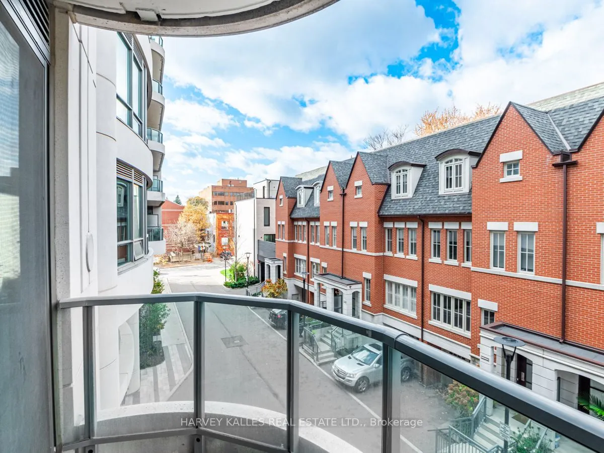 377 Madison Avenue, #314