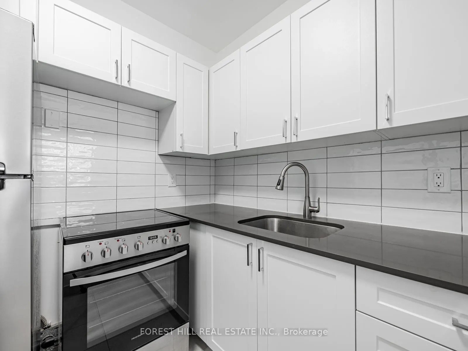 7 Jackes Avenue, #104