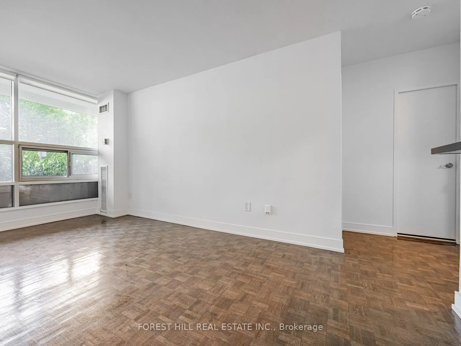7 Jackes Avenue, #104