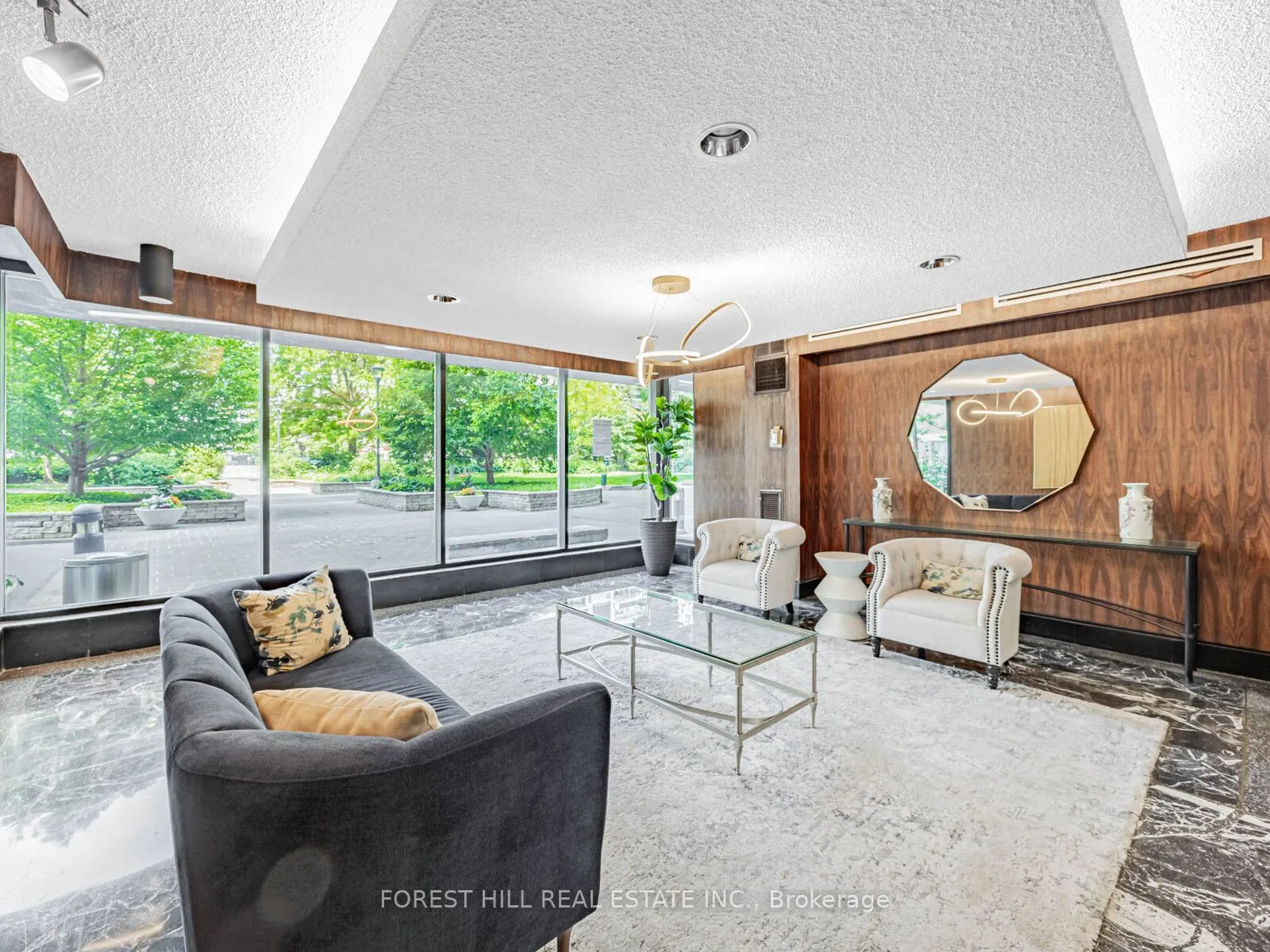 7 Jackes Avenue, #104