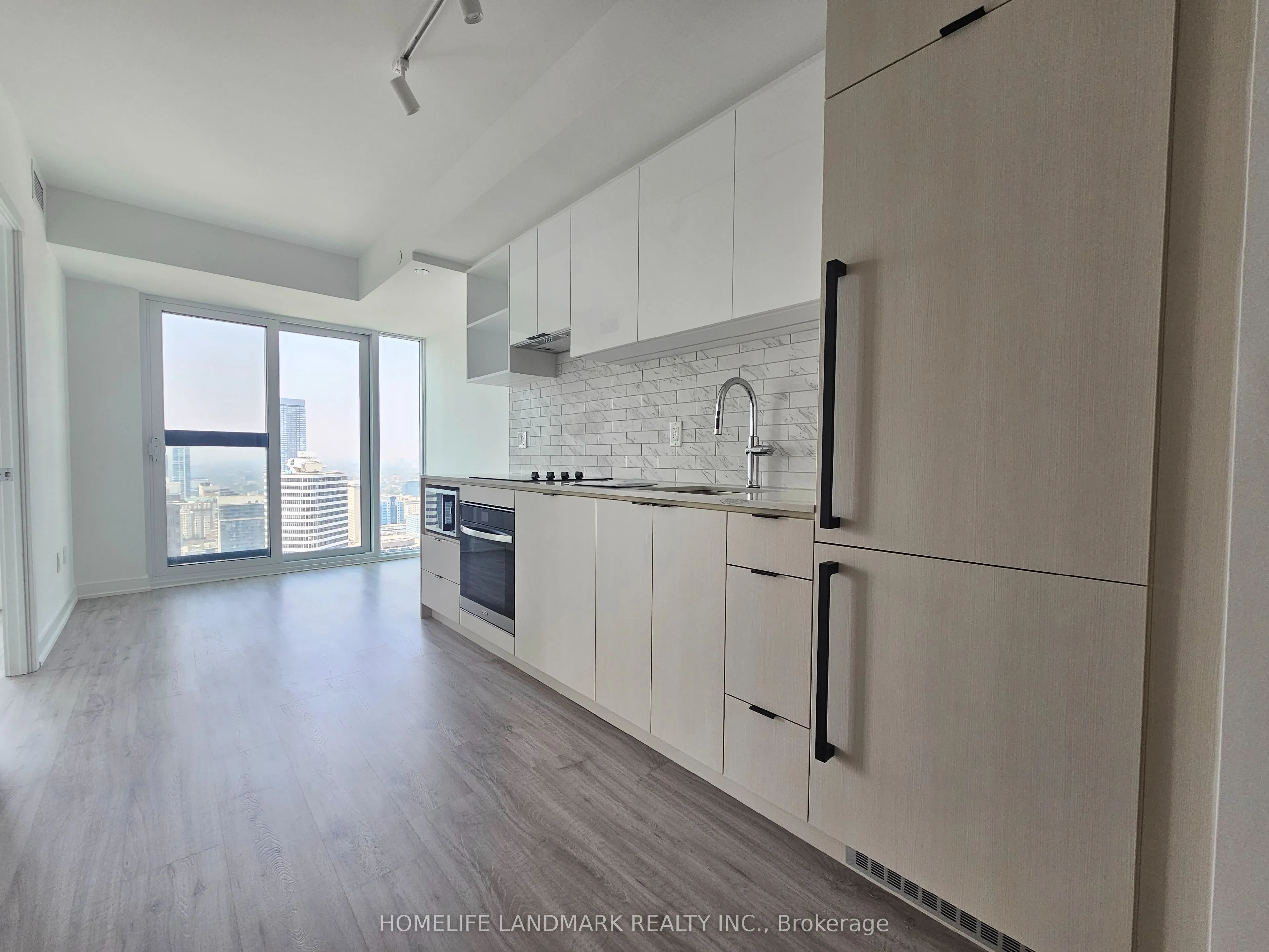 252 Church Street E, #4801