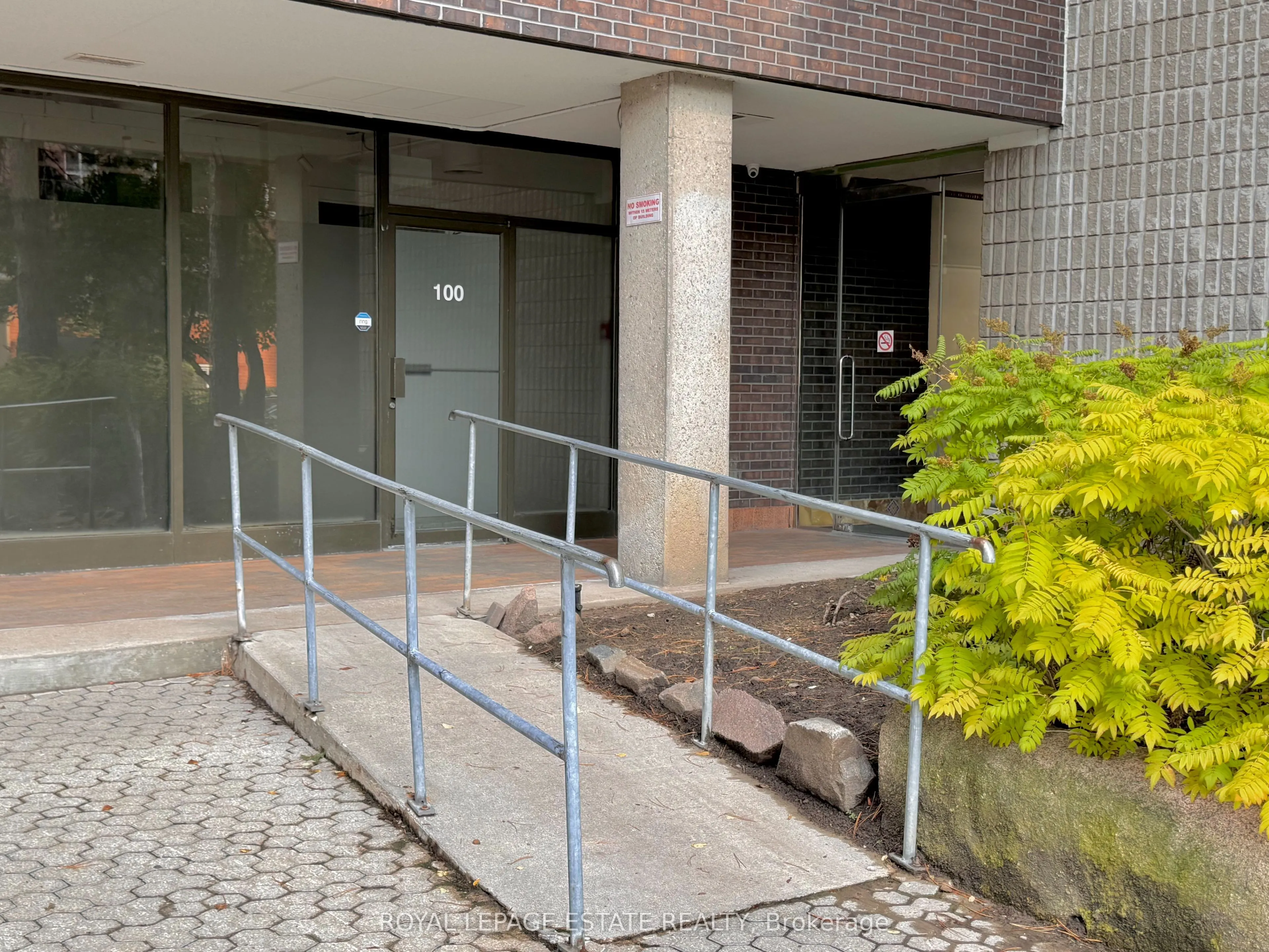 124 Merton Street, #103