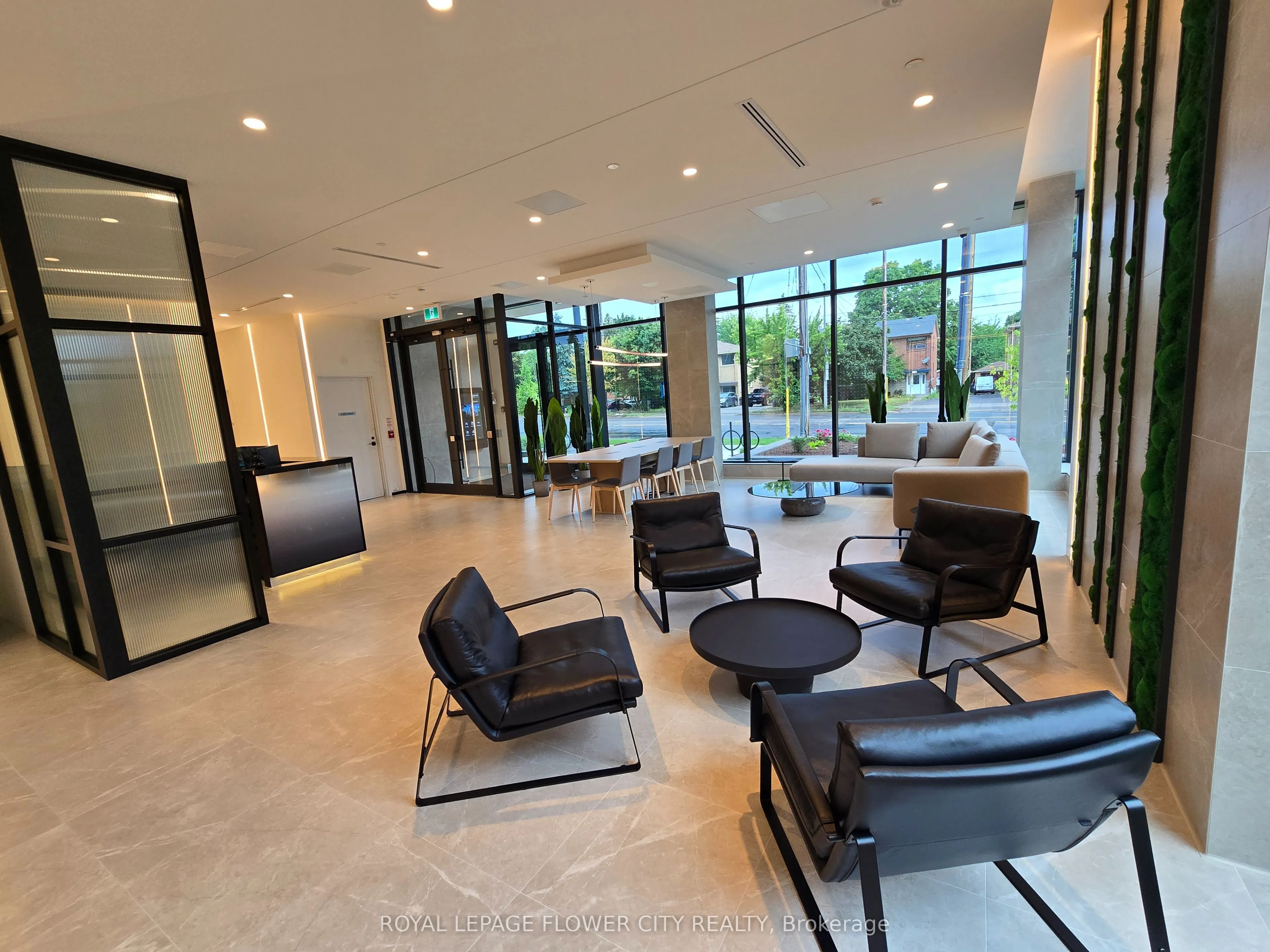 699 Sheppard Avenue, #509