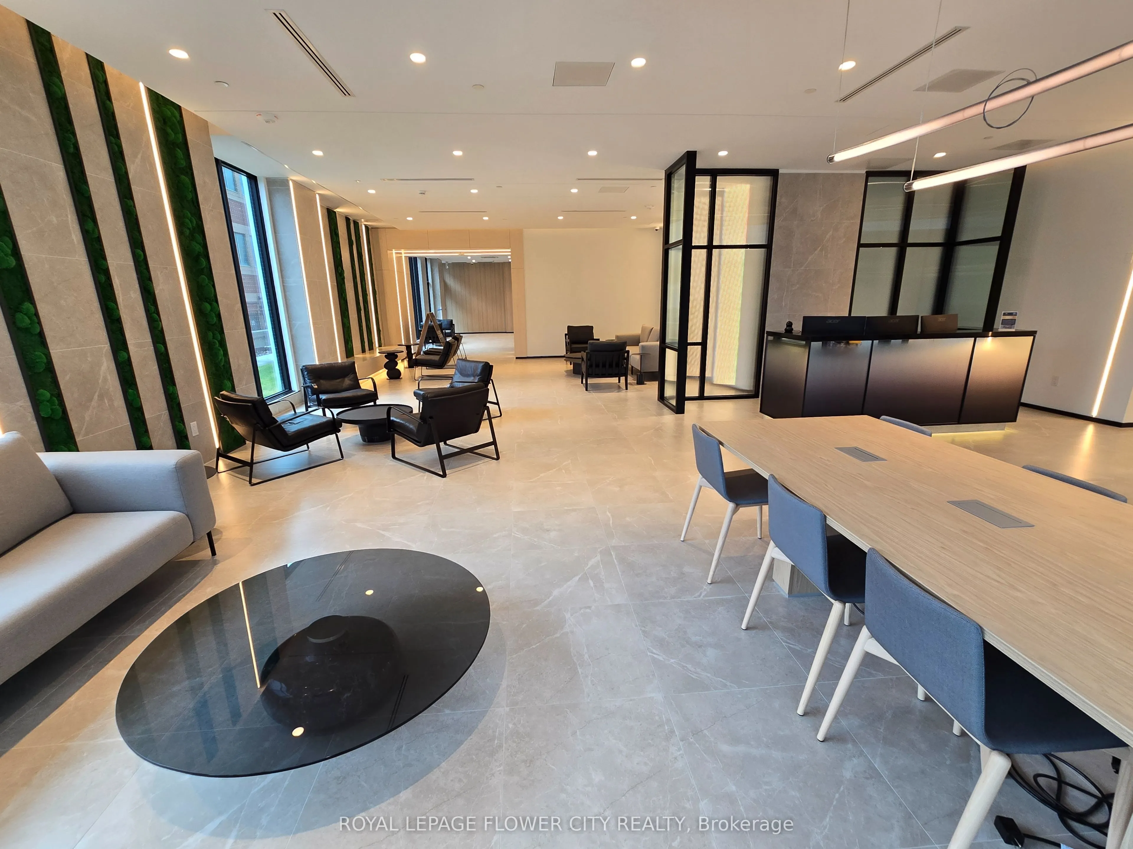 699 Sheppard Avenue, #509