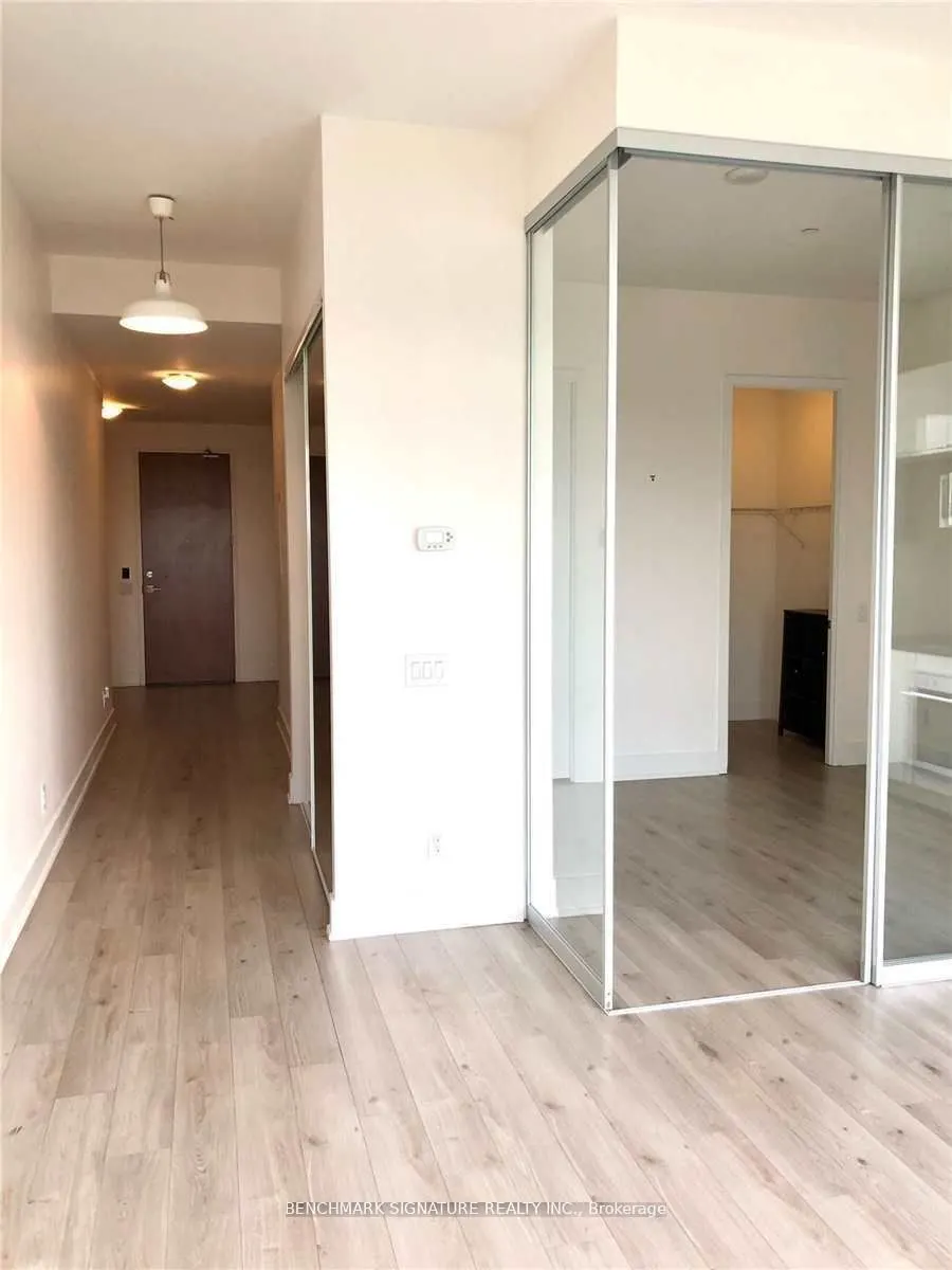111 St Clair Avenue W, #1701