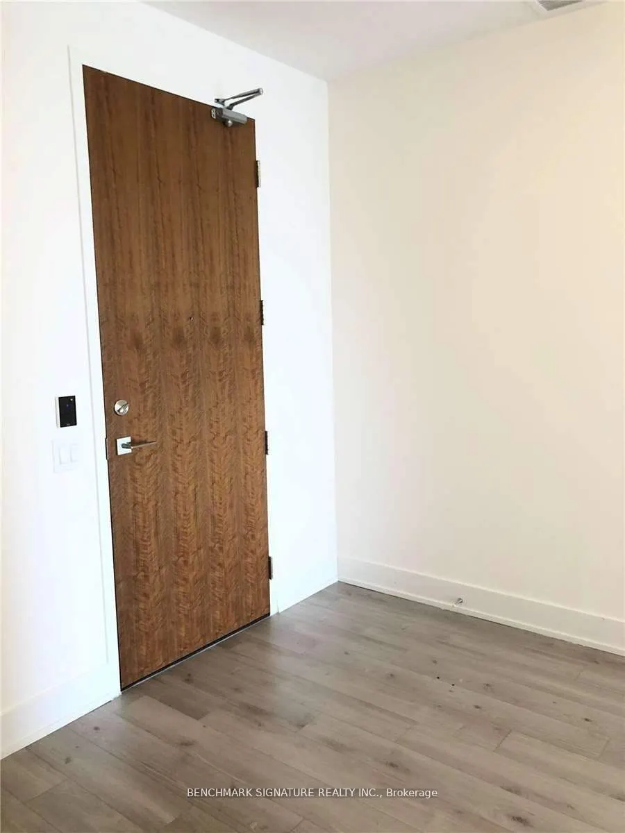 111 St Clair Avenue W, #1701