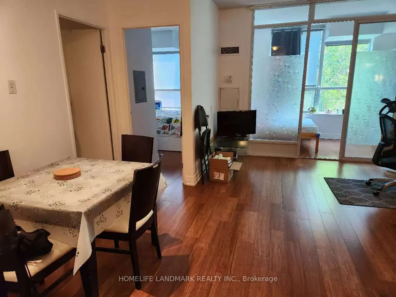 70 Alexander Street, #204