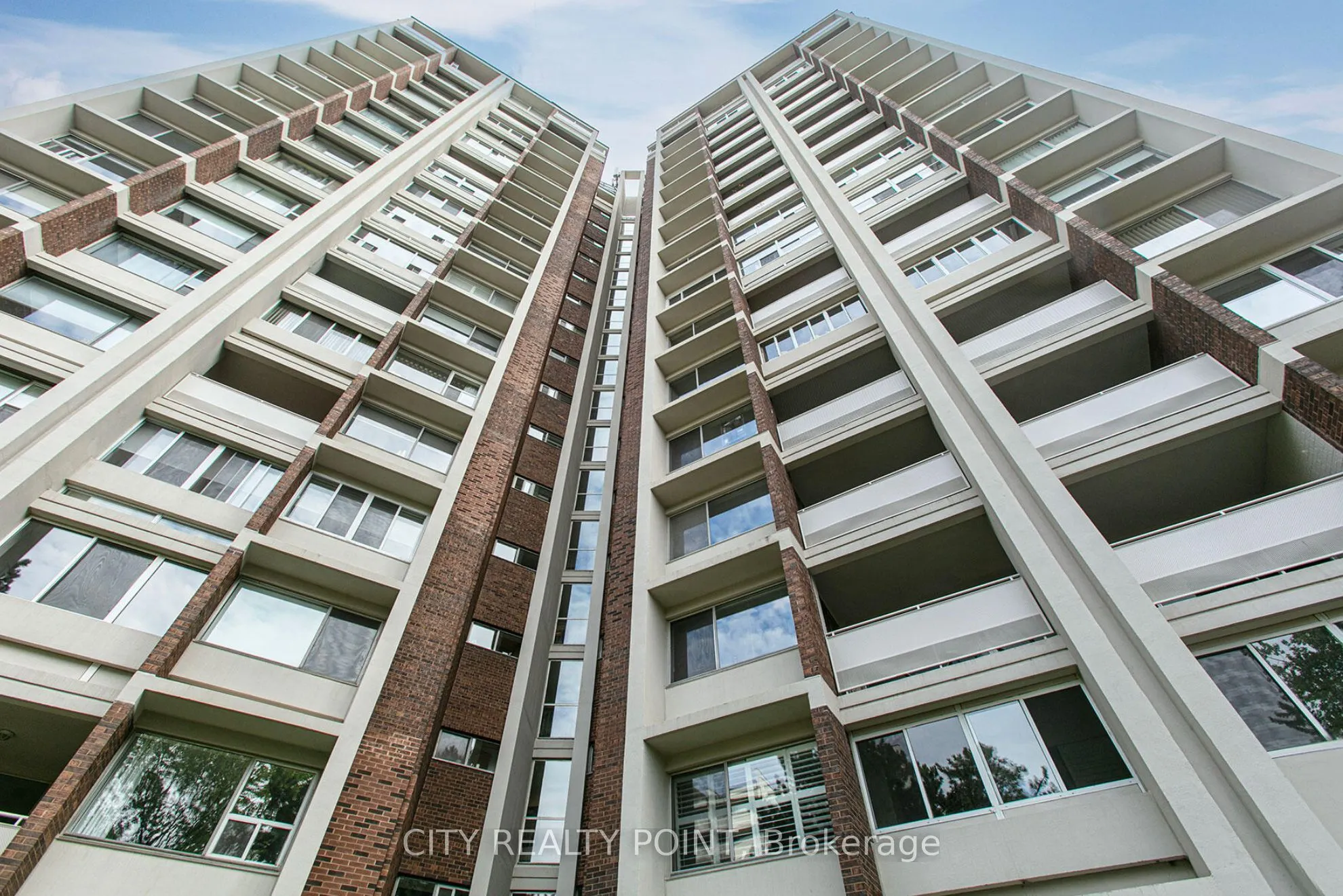 9 Deer Park Crescent, #504