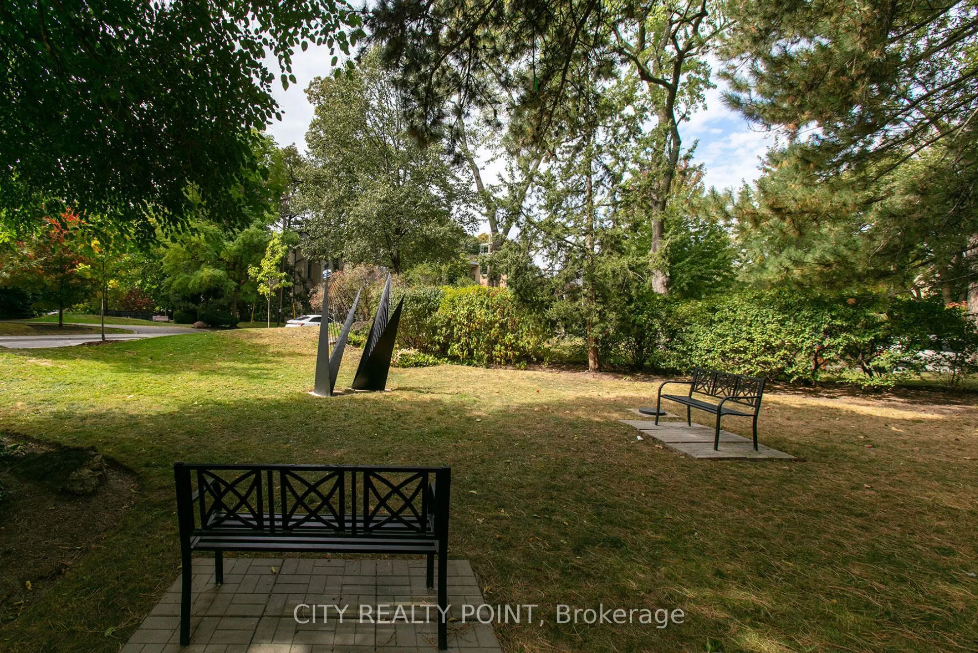 9 Deer Park Crescent, #504