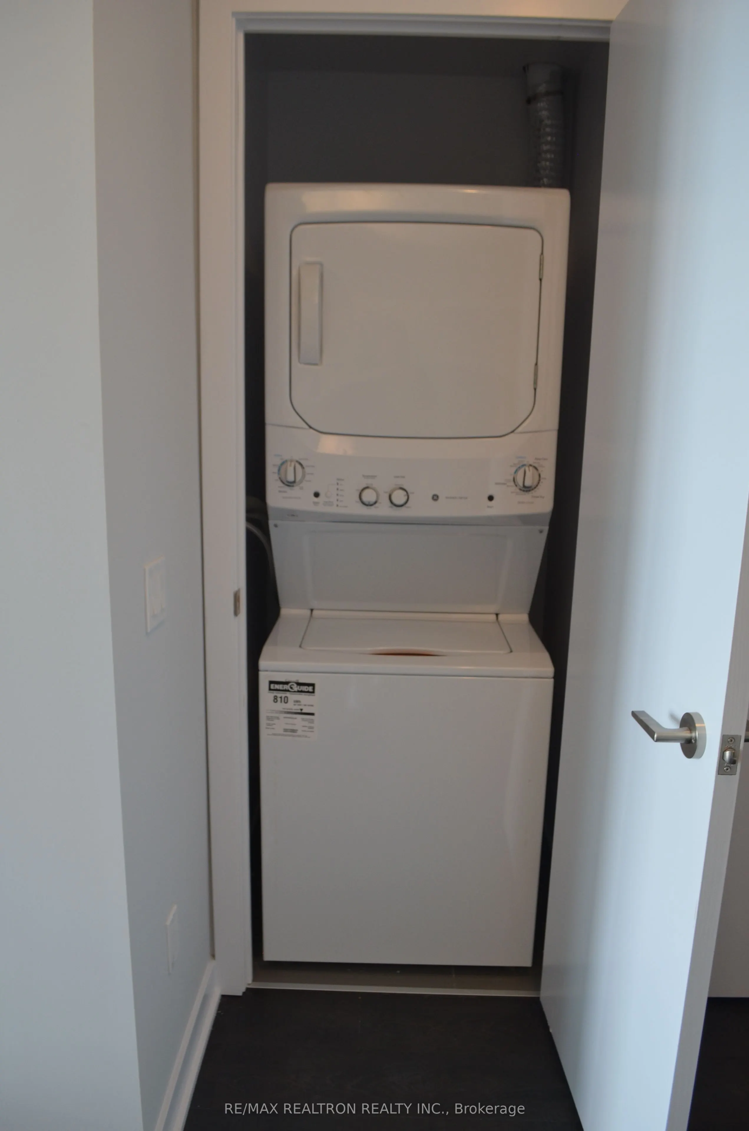 2221 Yonge Street, #5404