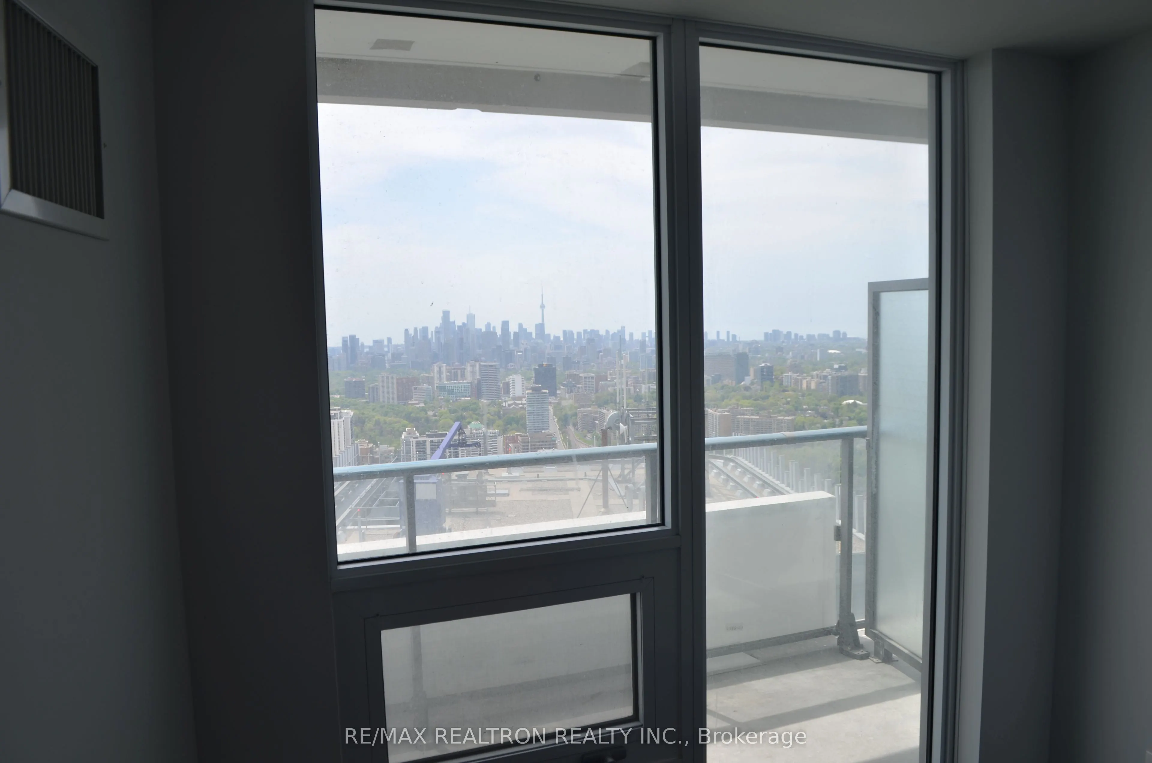 2221 Yonge Street, #5404
