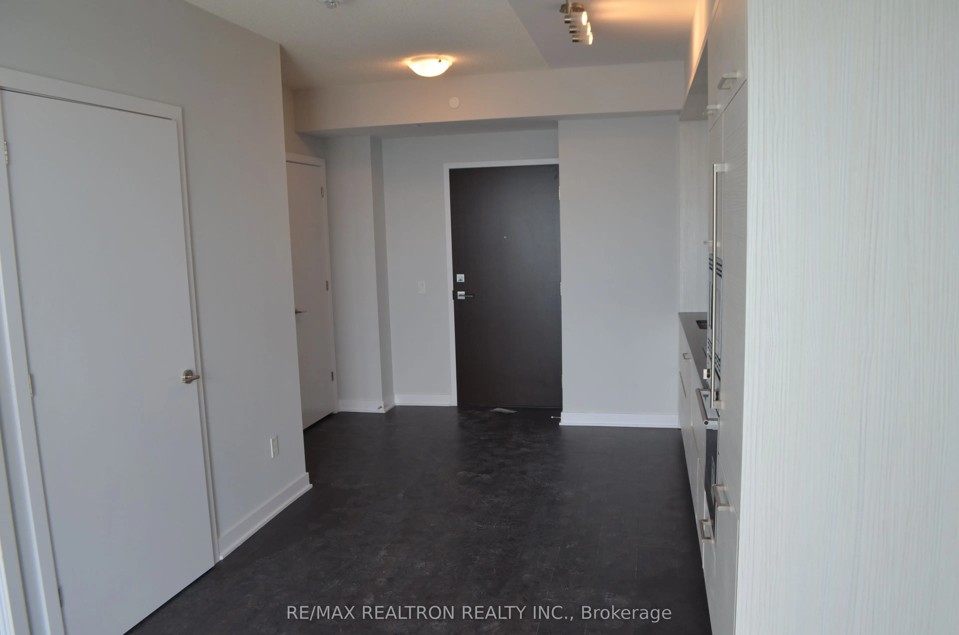 2221 Yonge Street, #5404