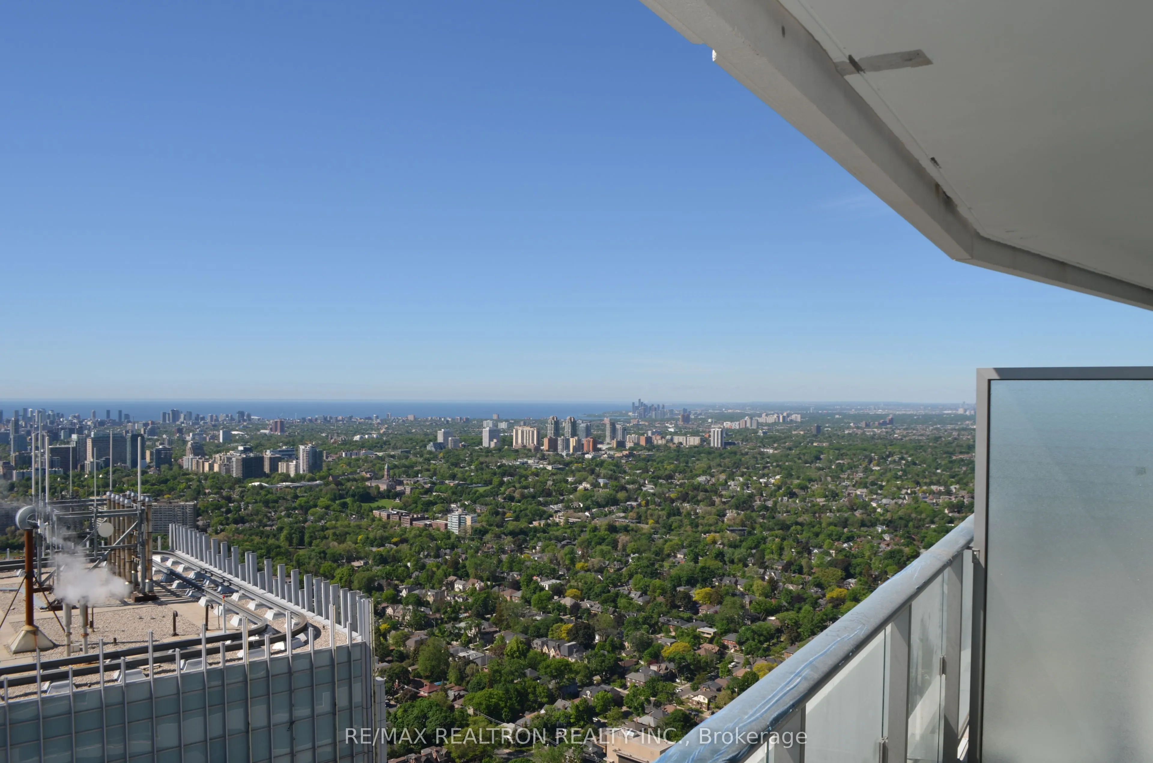 2221 Yonge Street, #5404