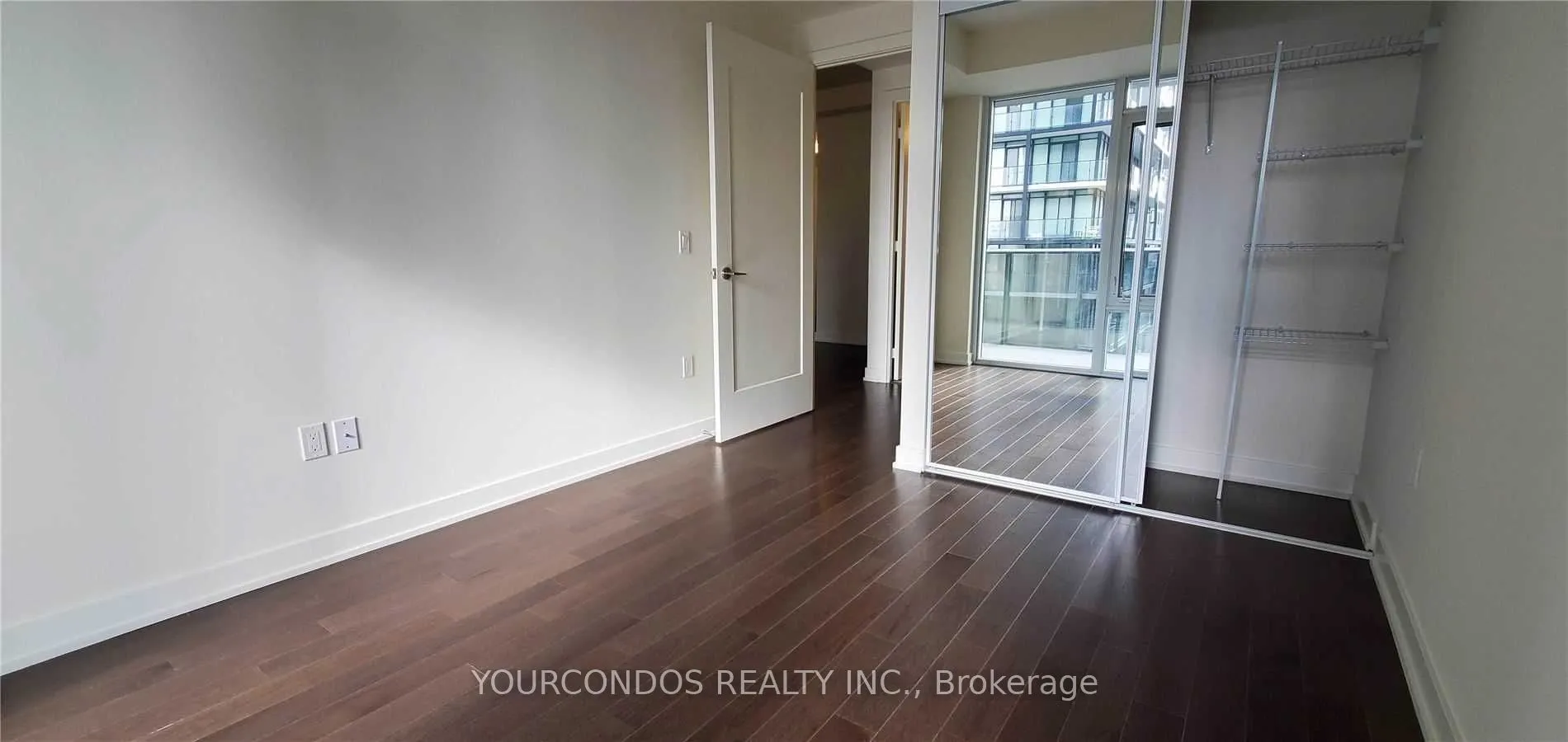 330 Richmond Street W, #1701