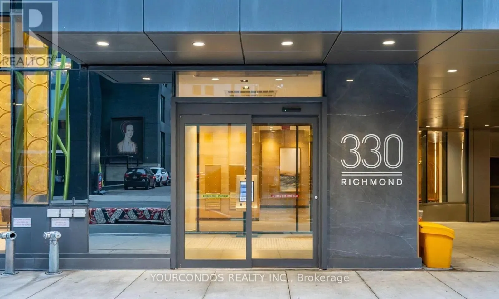 330 Richmond Street W, #1701