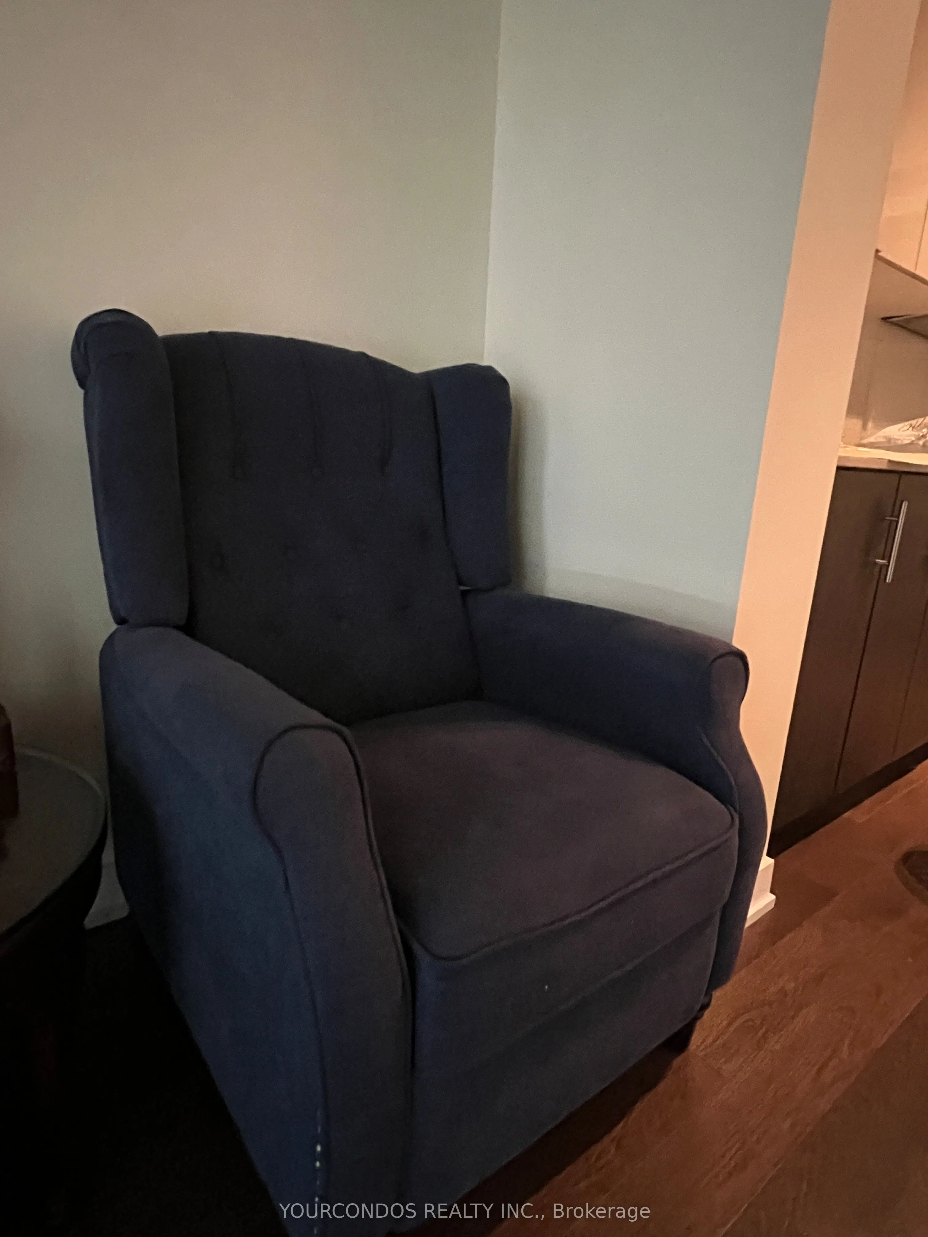330 Richmond Street W, #1701