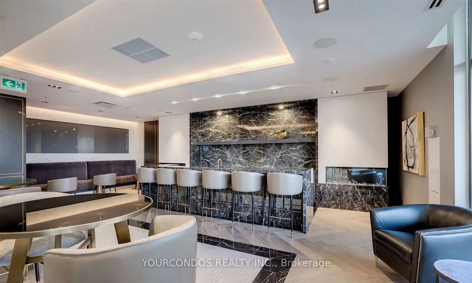 330 Richmond Street W, #1701