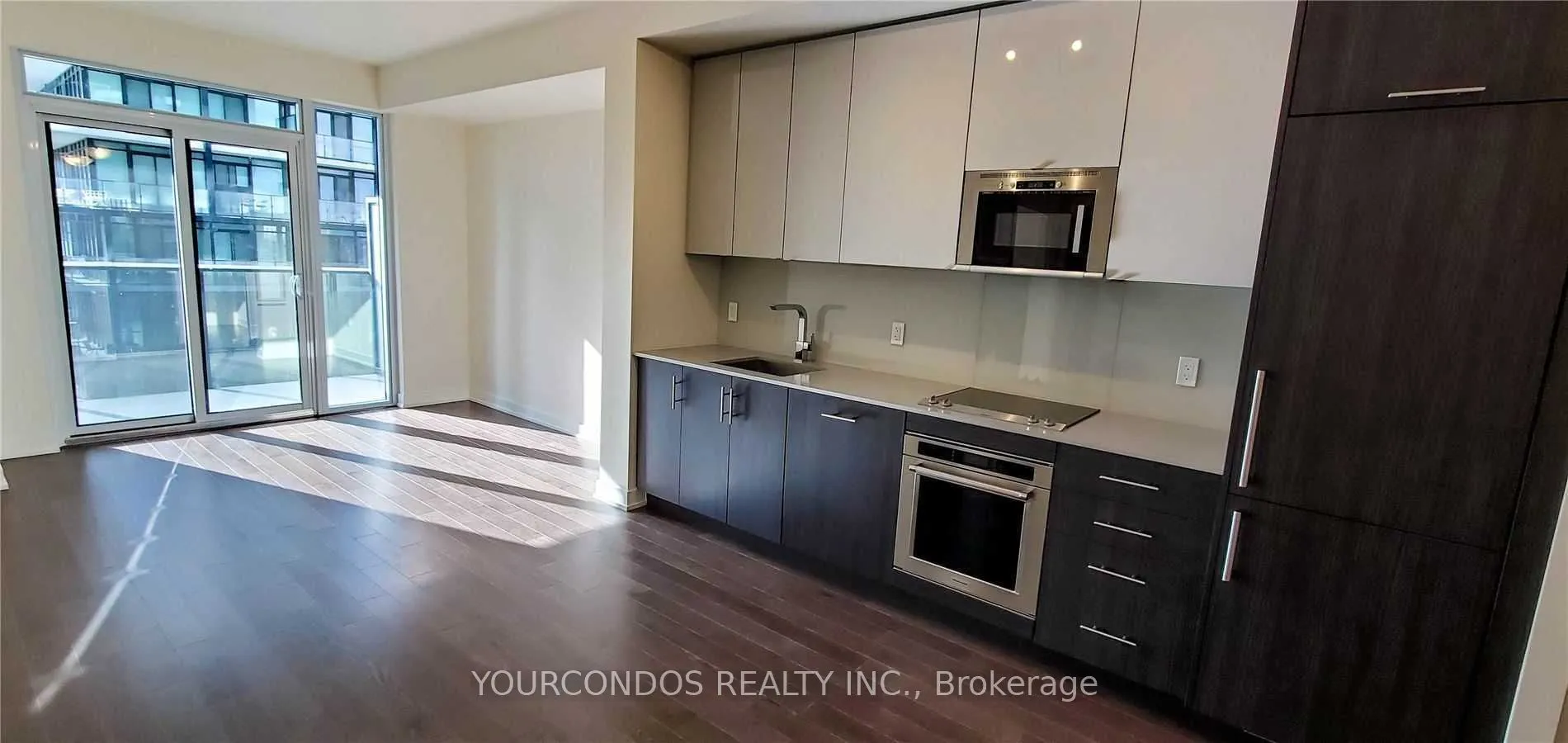 330 Richmond Street W, #1701