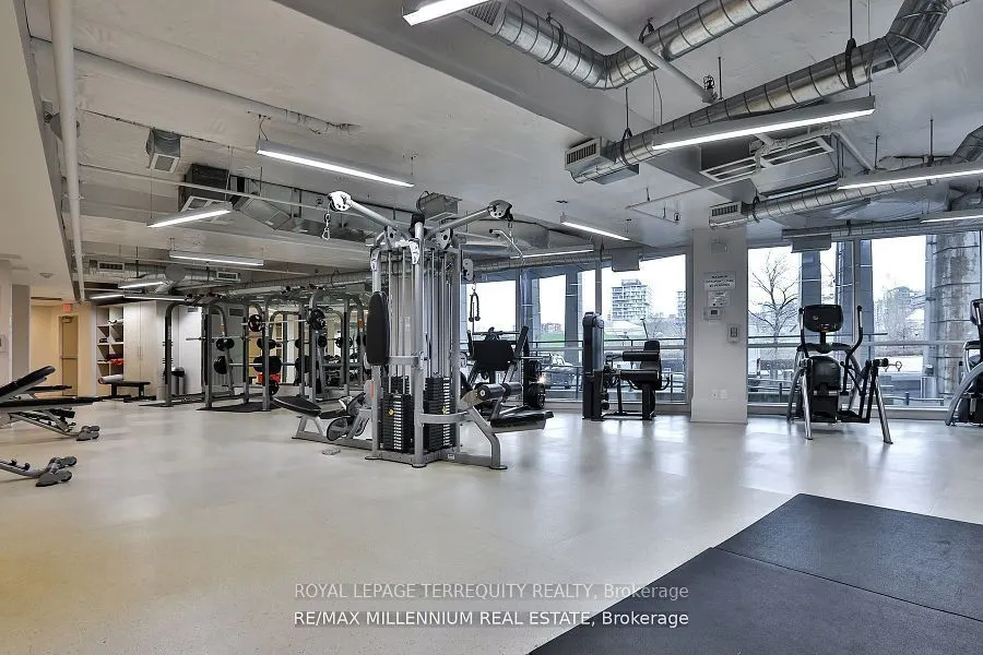 50 Bruyeres Mews, #710