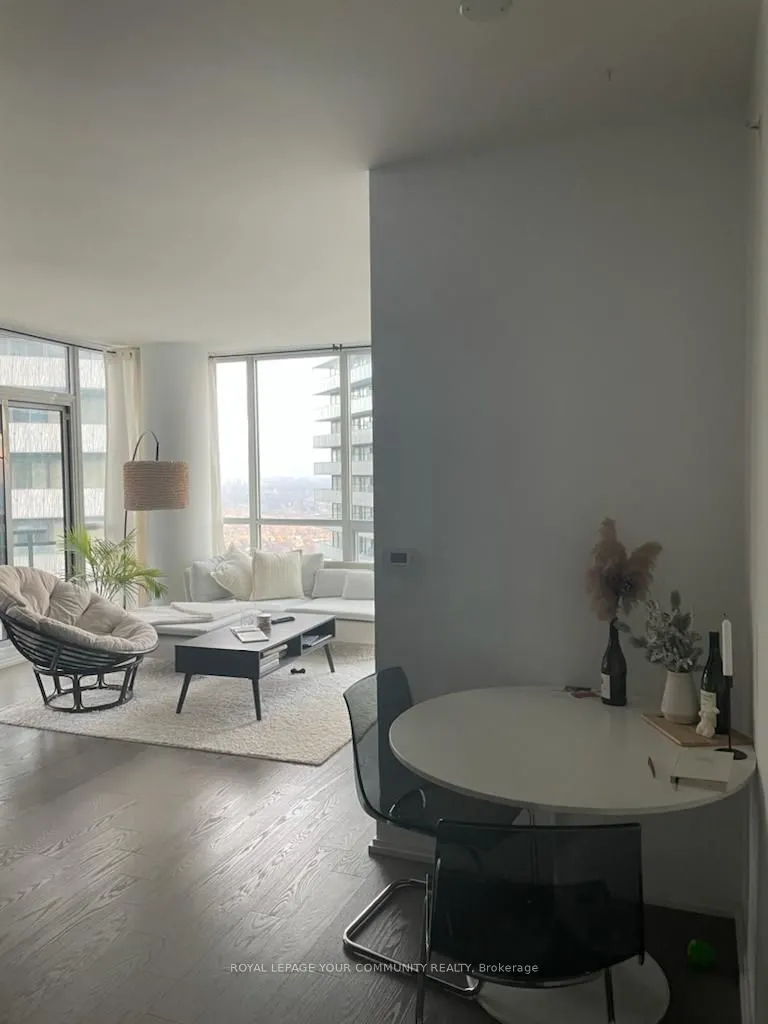 45 Charles Street E, #4009
