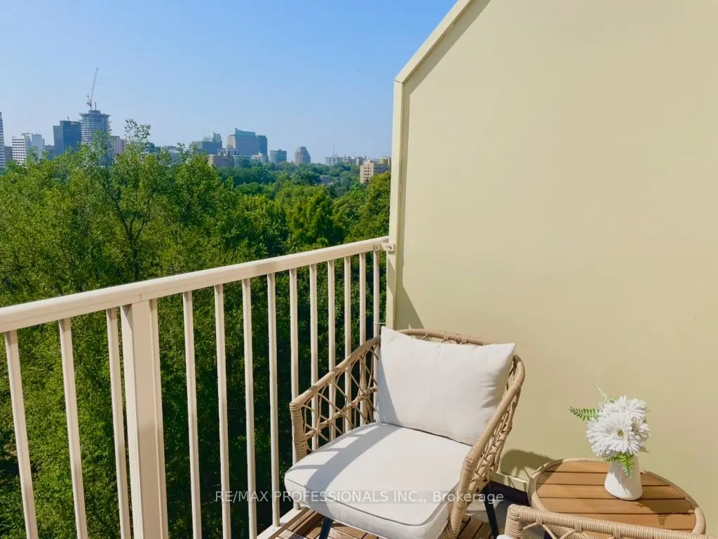 139 Merton Street, #1039
