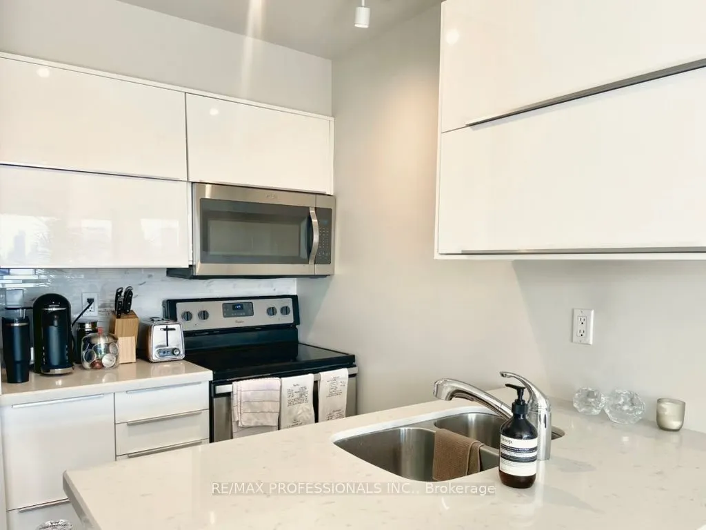 139 Merton Street, #1039