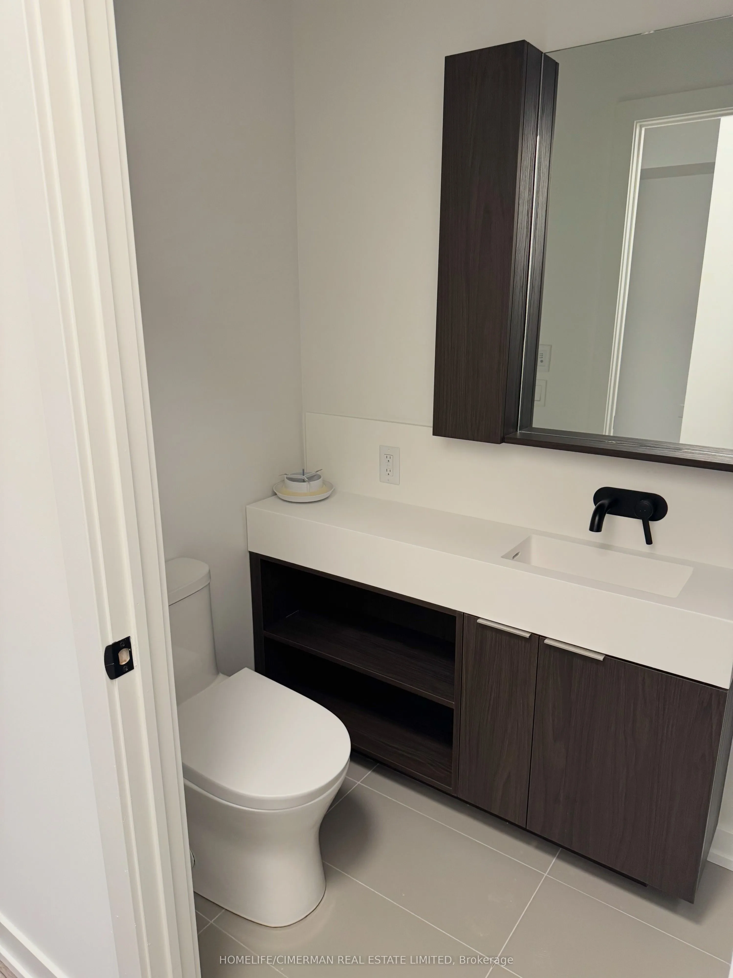 127 Broadway Avenue, #2407