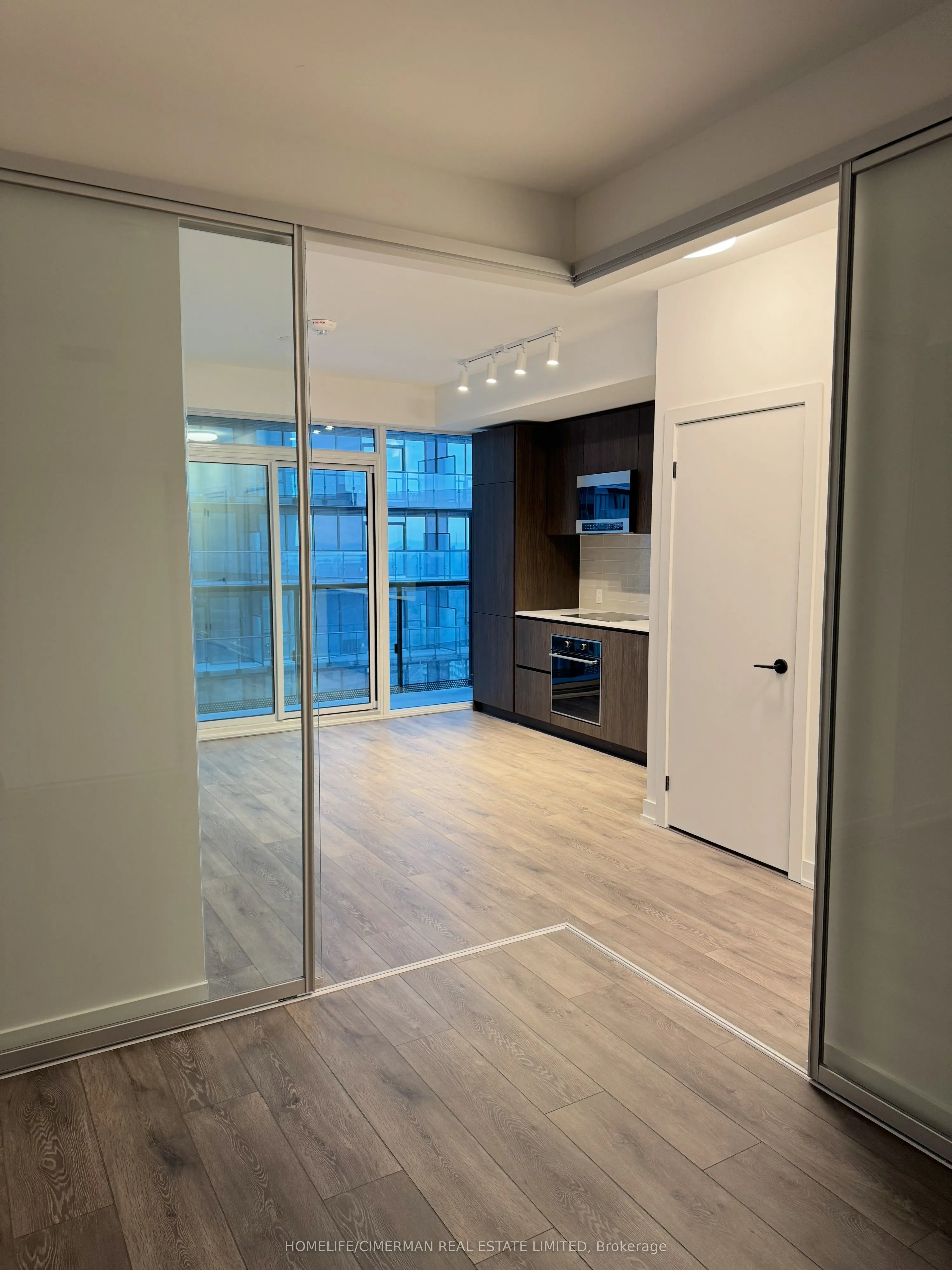 127 Broadway Avenue, #2407