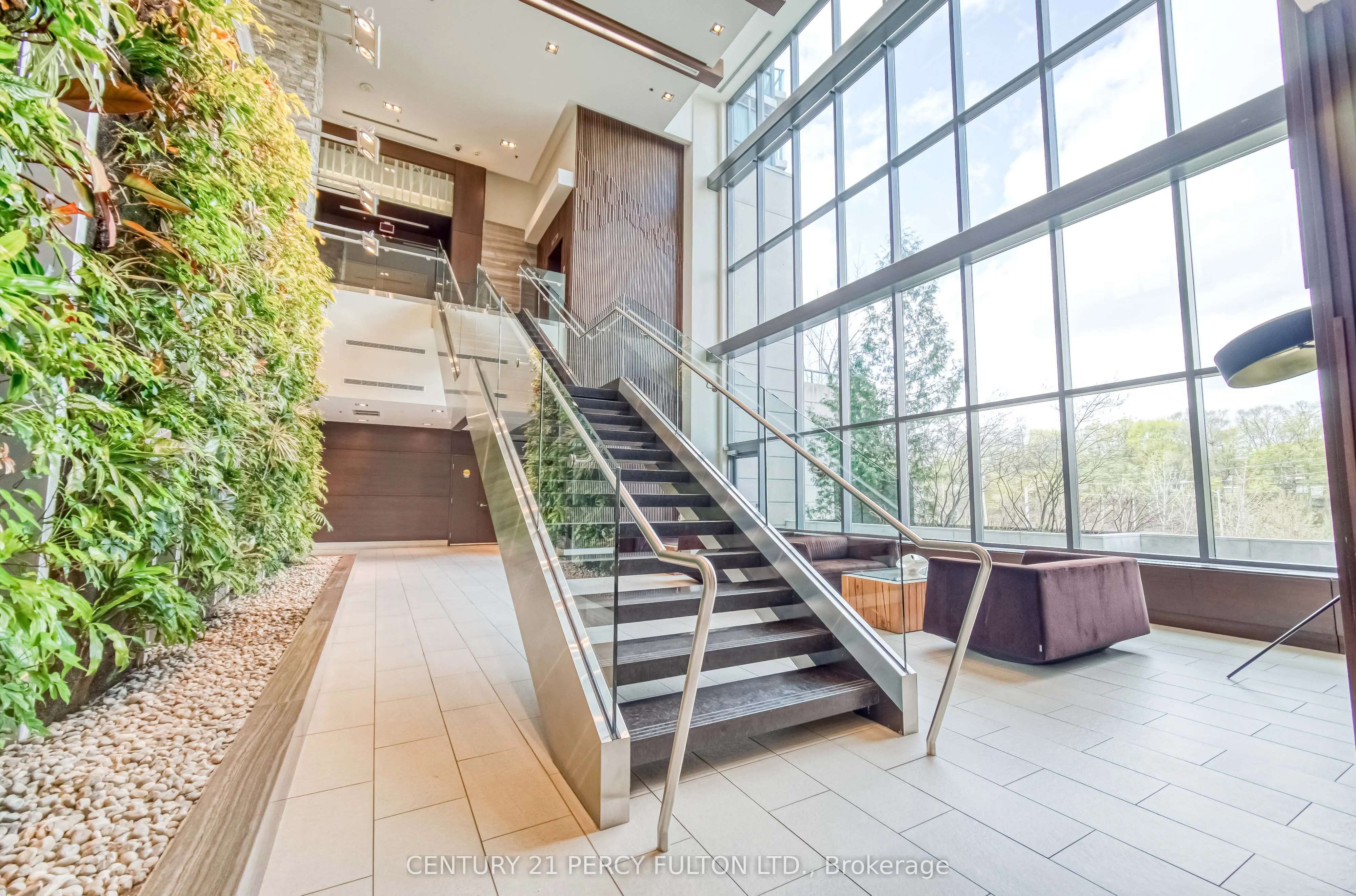 35 Brian Peck Crescent, #504