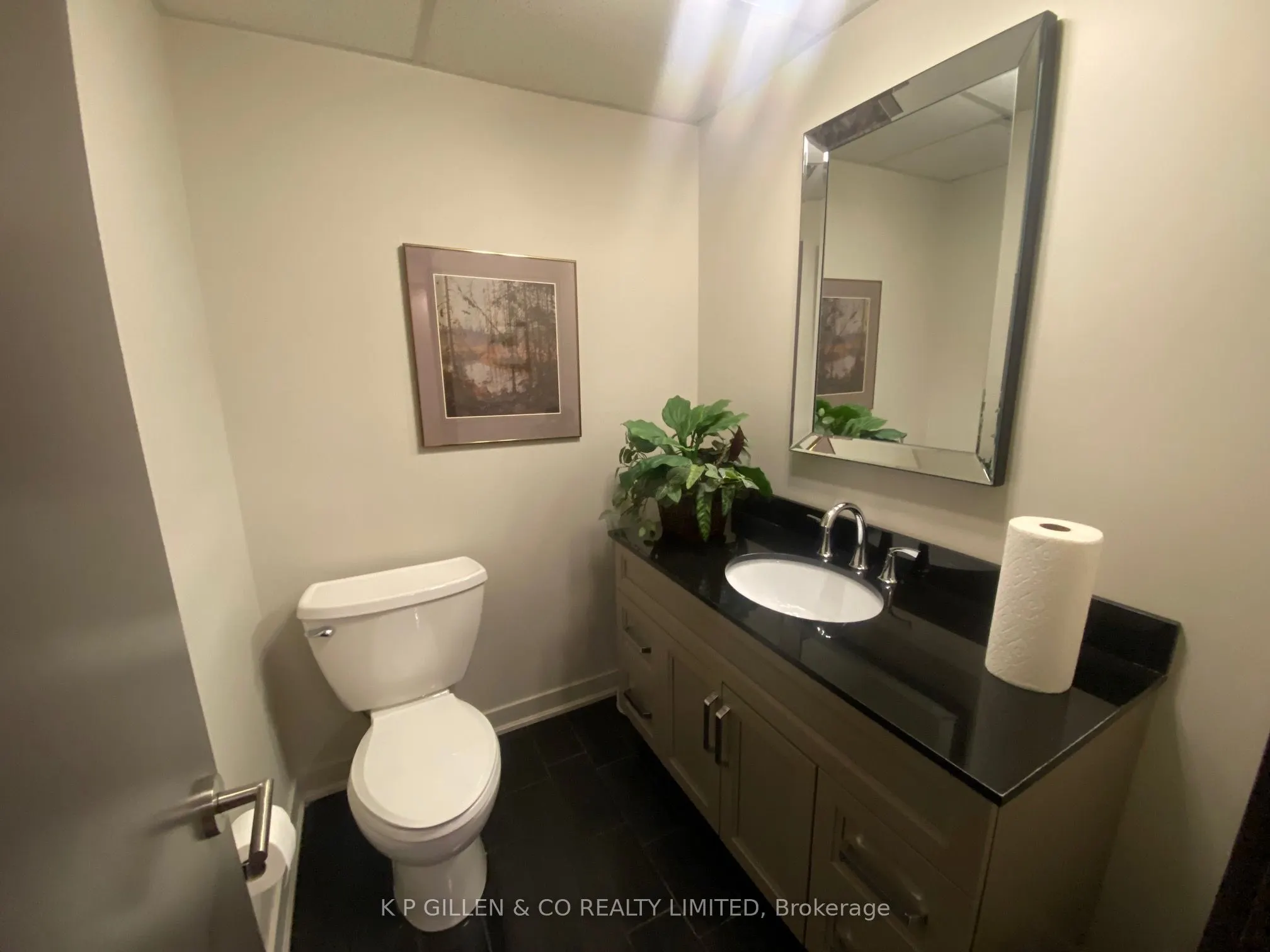 315 Avenue Road, #5-Office 2