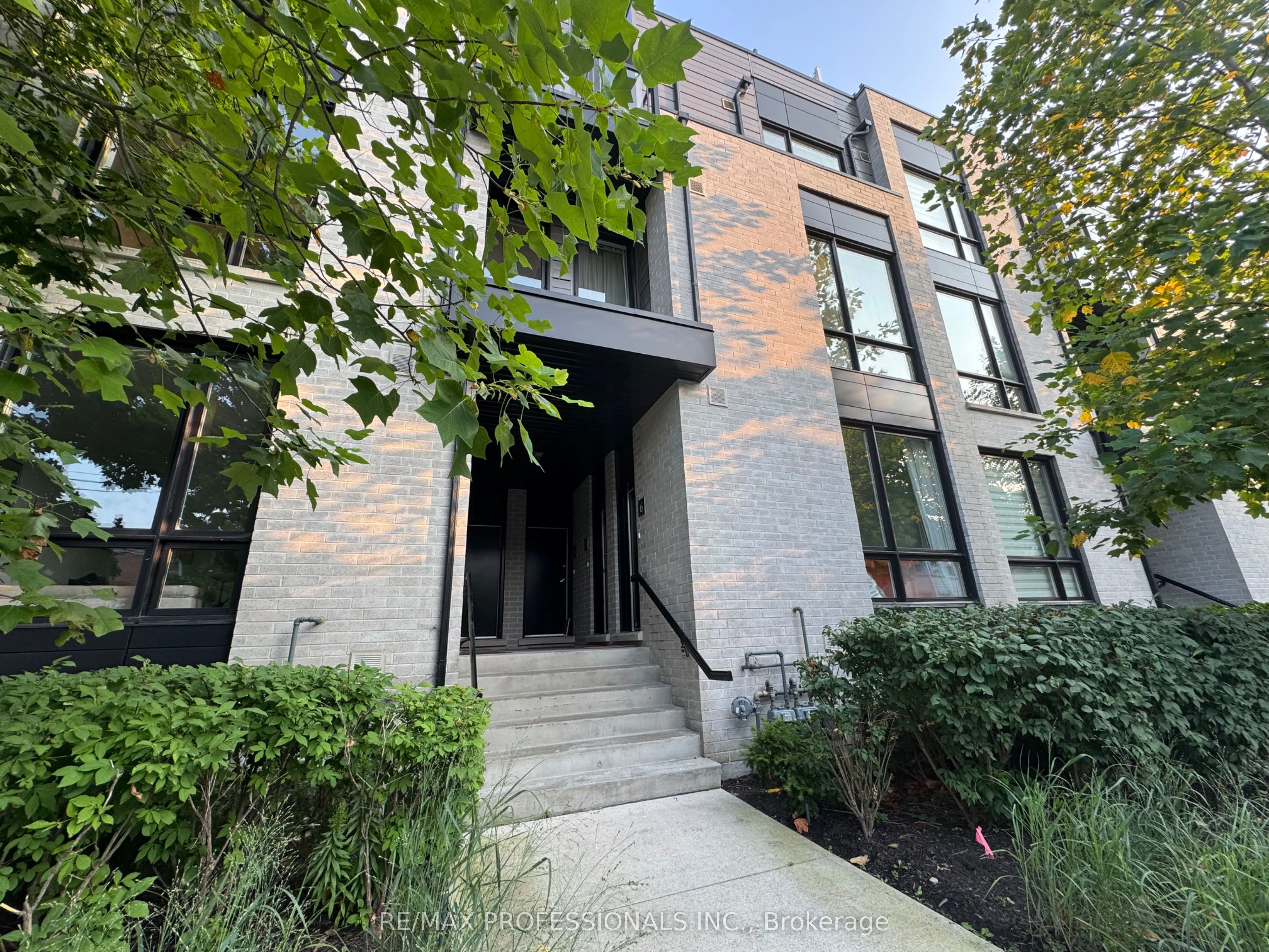 31 Florence Street, #4