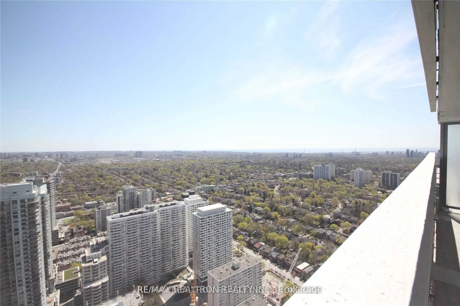 2221 Yonge Street, #4802
