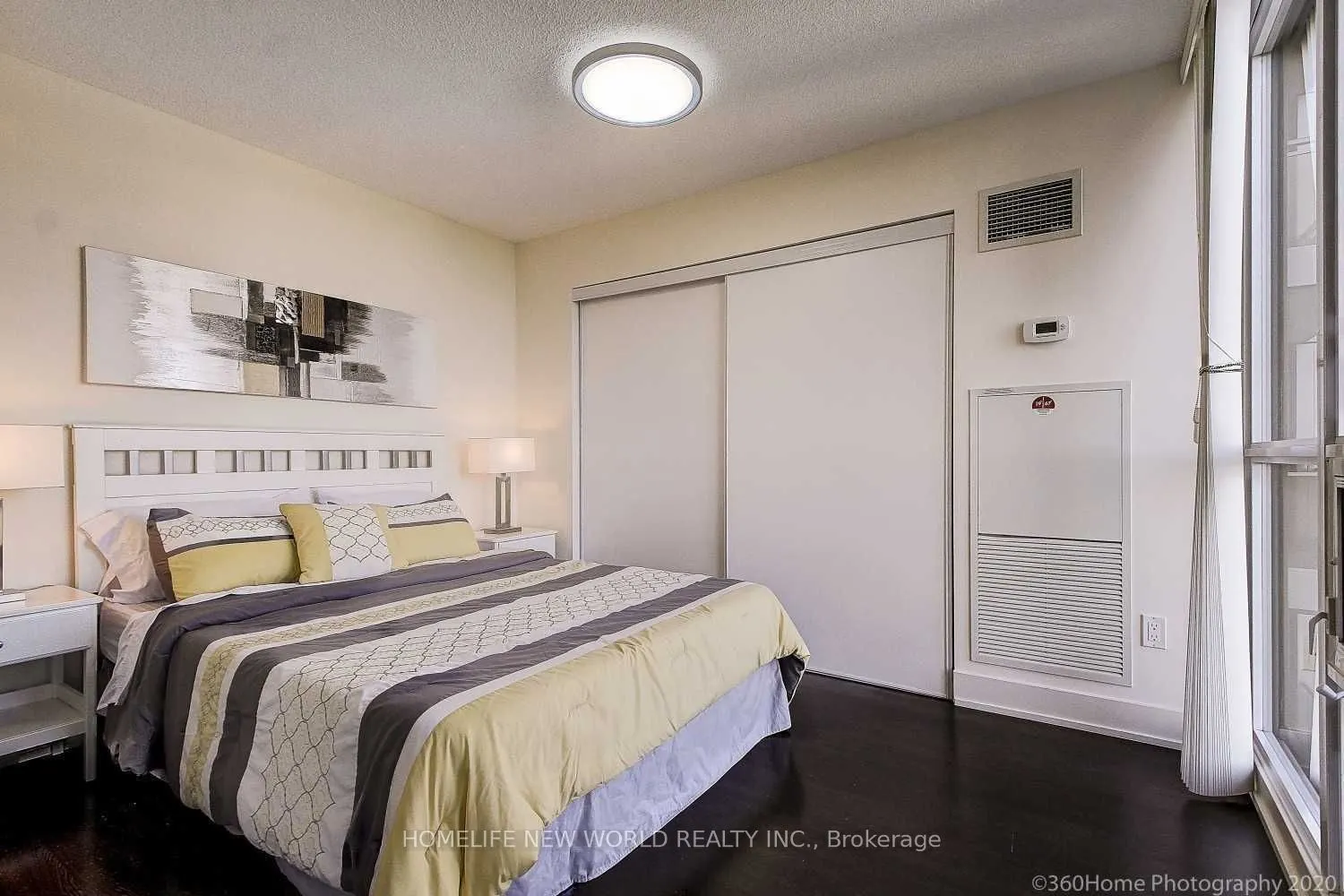 23 Sheppard Avenue E, #1707