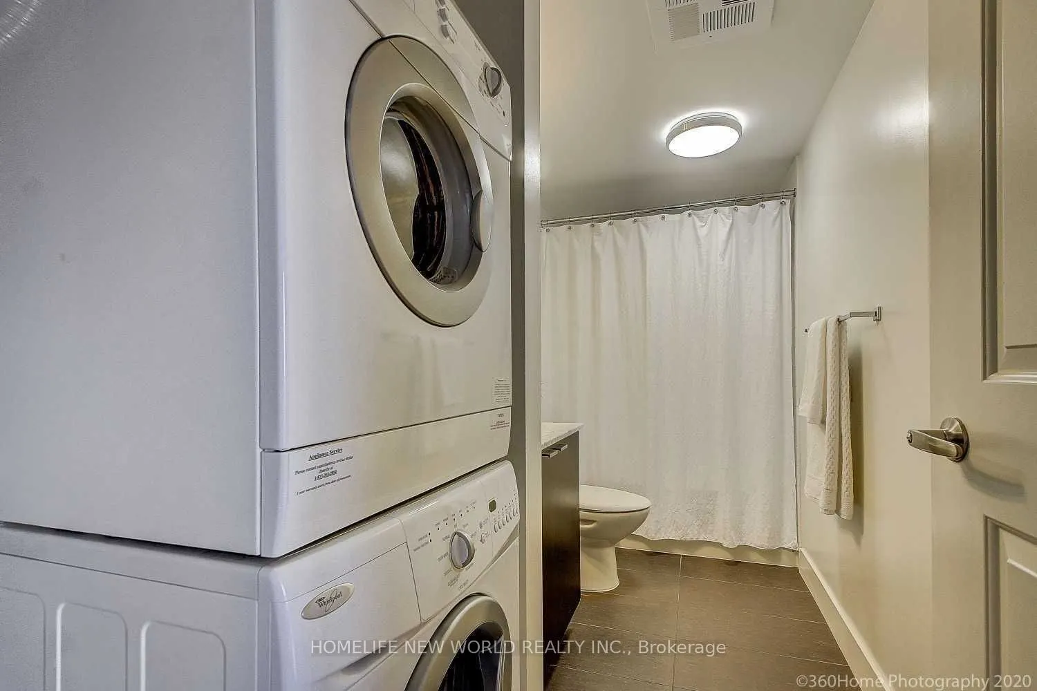 23 Sheppard Avenue E, #1707