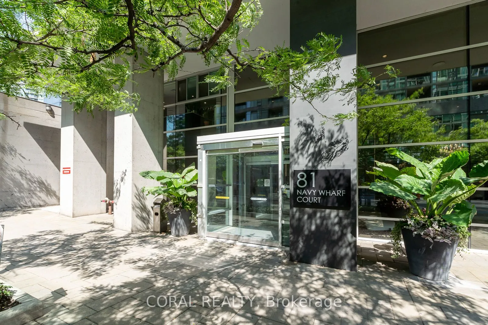 81 Navy Wharf Court, #2802