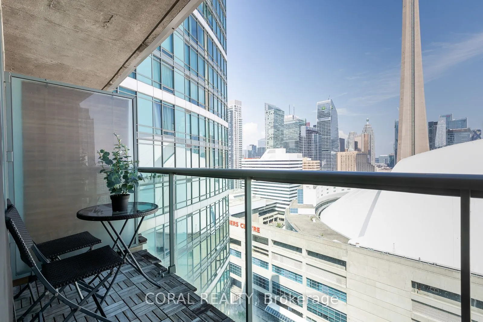 81 Navy Wharf Court, #2802