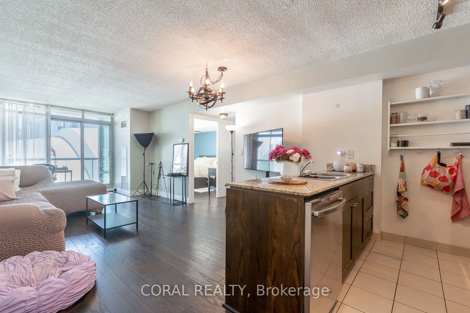 81 Navy Wharf Court, #2802
