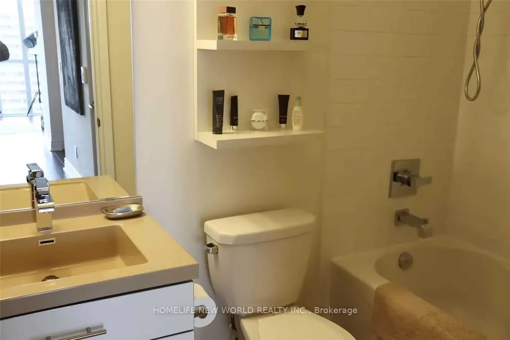 28 Ted Rogers Way, #2412