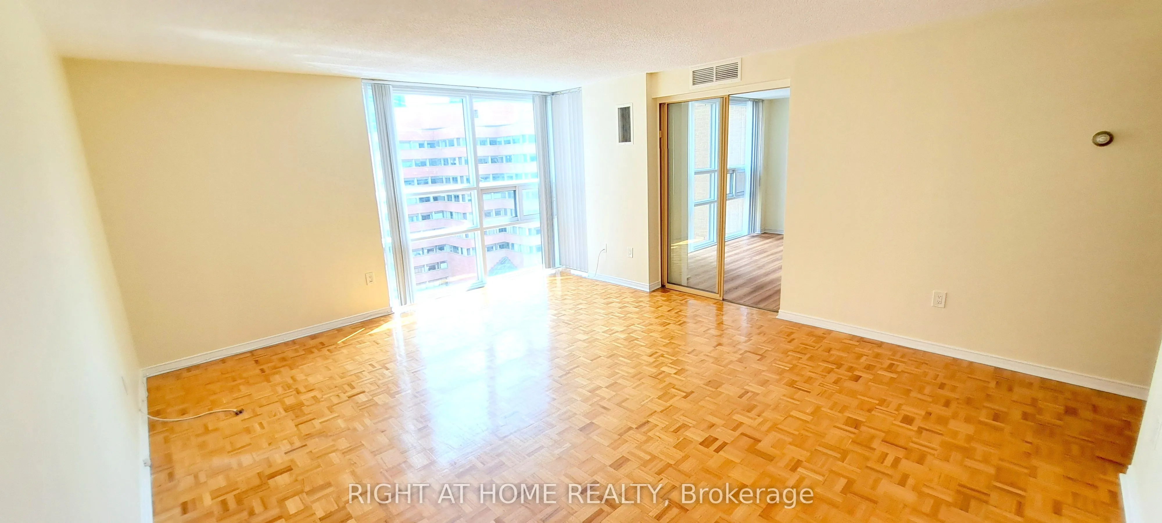 131 Beecroft Road, #1607