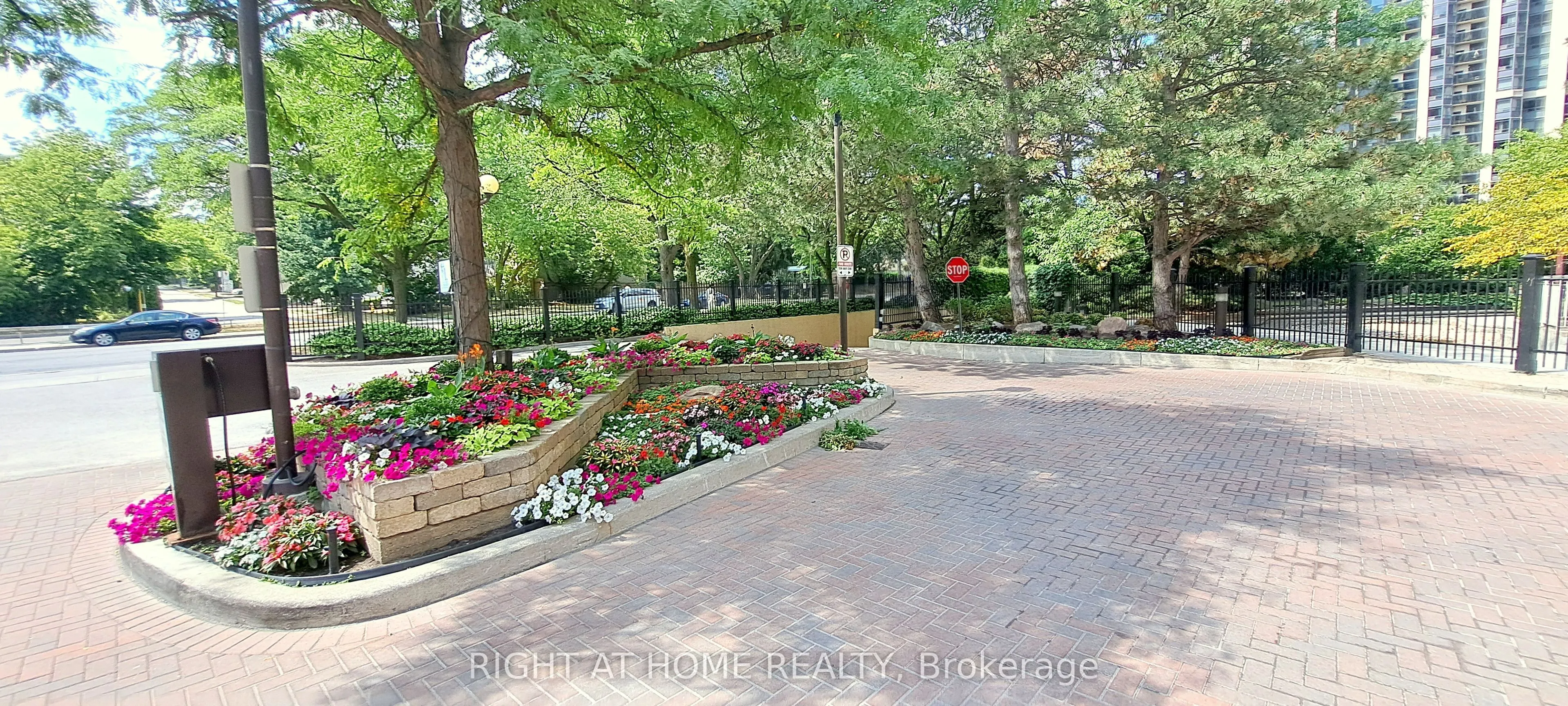 131 Beecroft Road, #1607