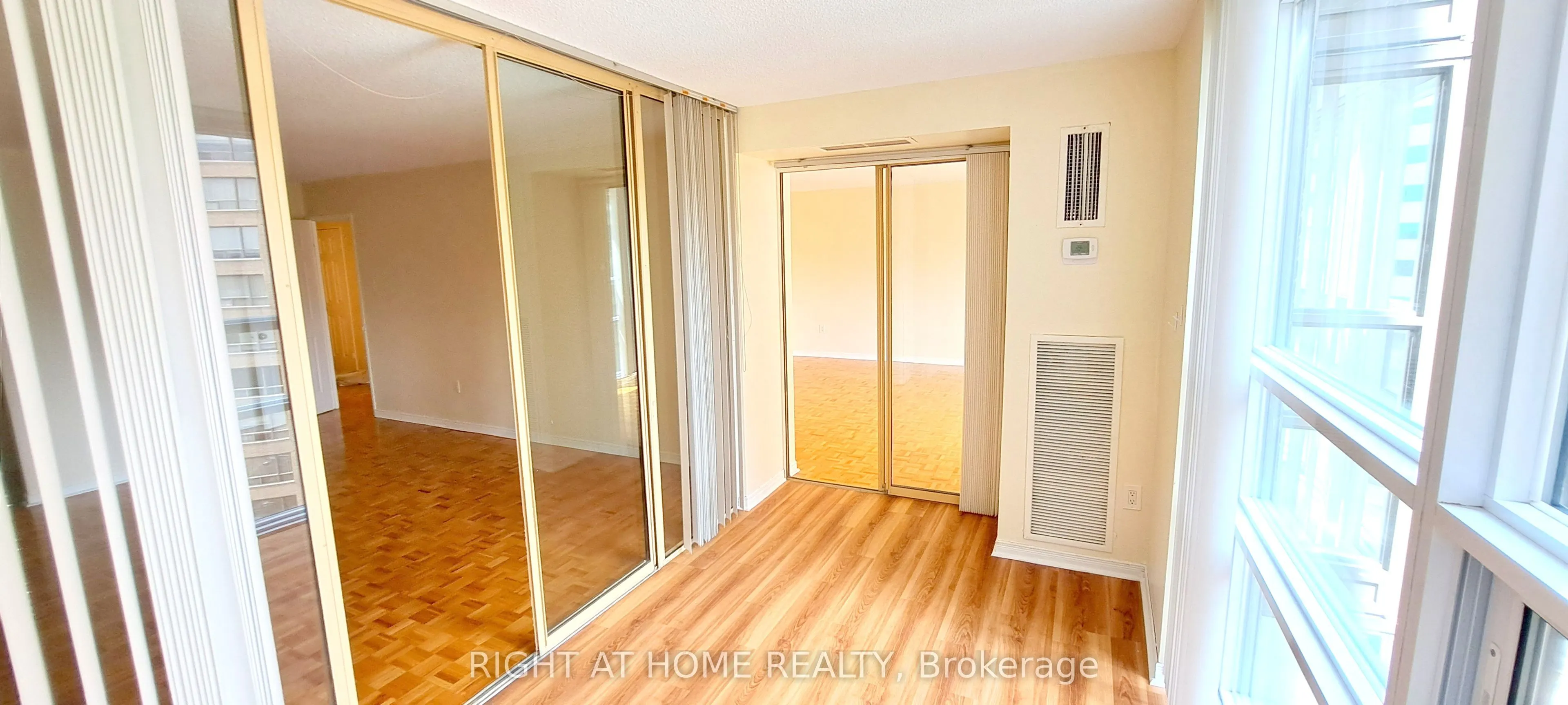 131 Beecroft Road, #1607